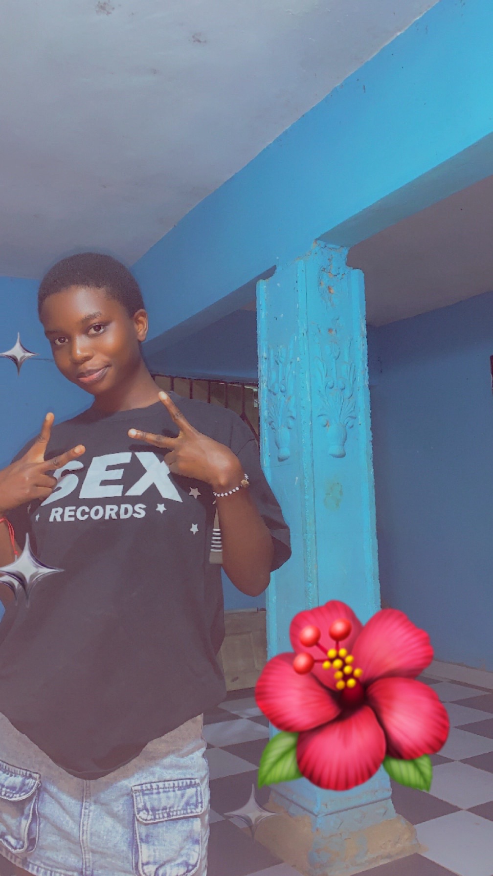 @Yaa 🦋Rhod 👩❤️💋👩🥰🥰