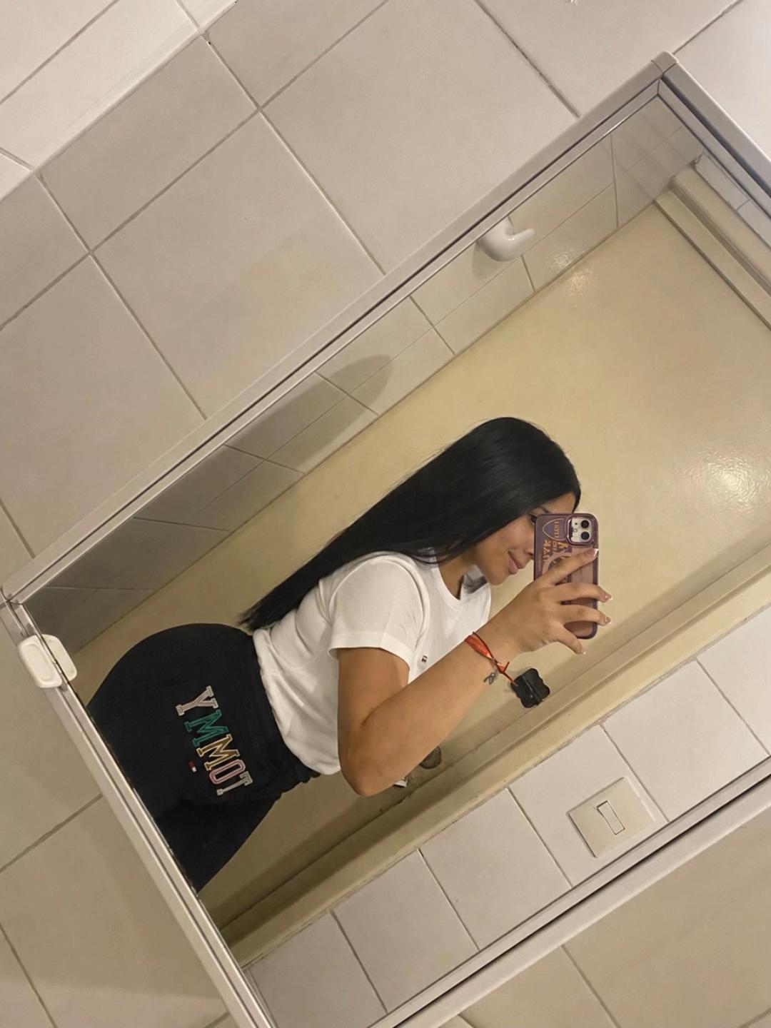 @_priscilaa.15