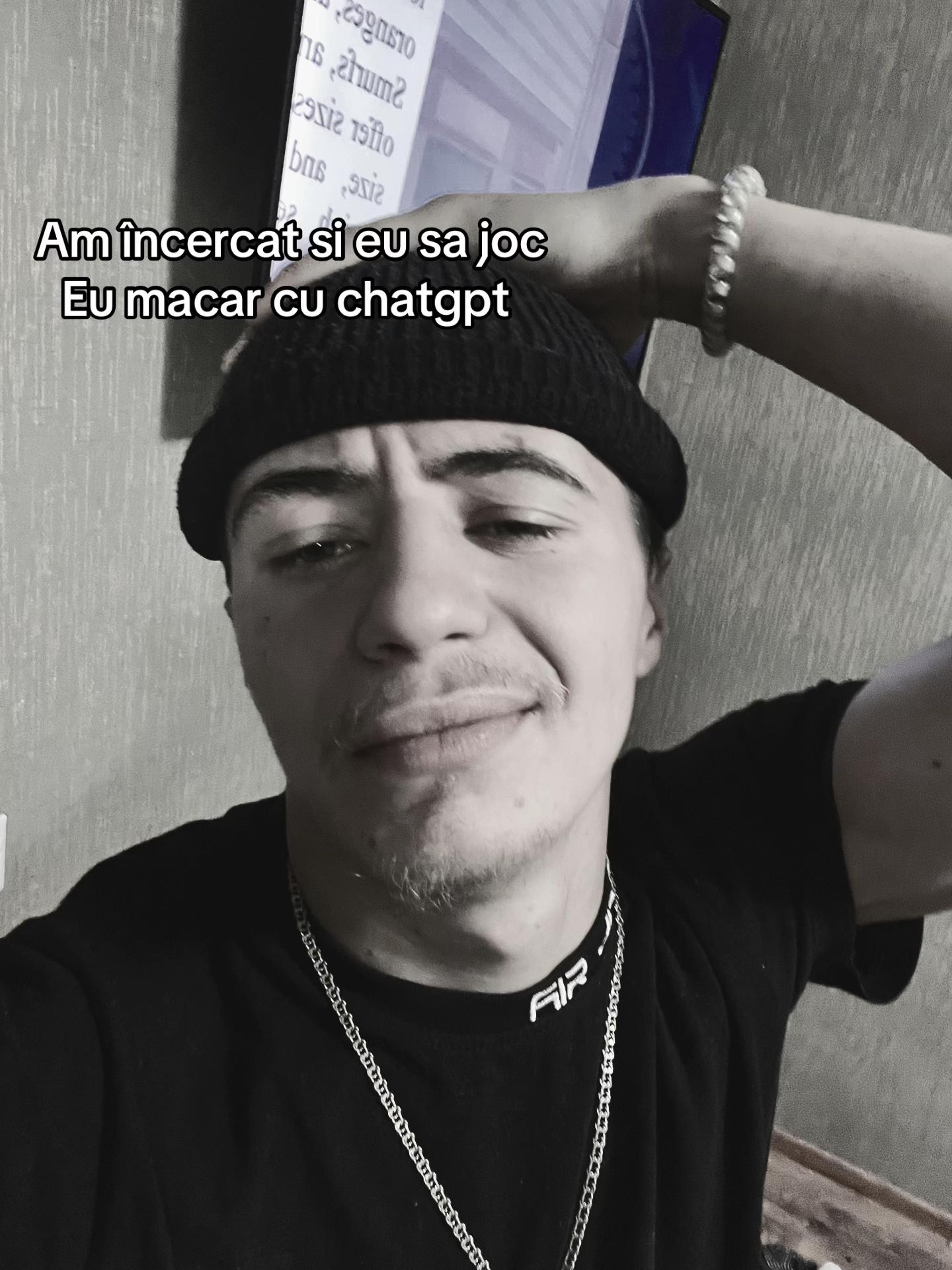 @⛔️iura⛔️