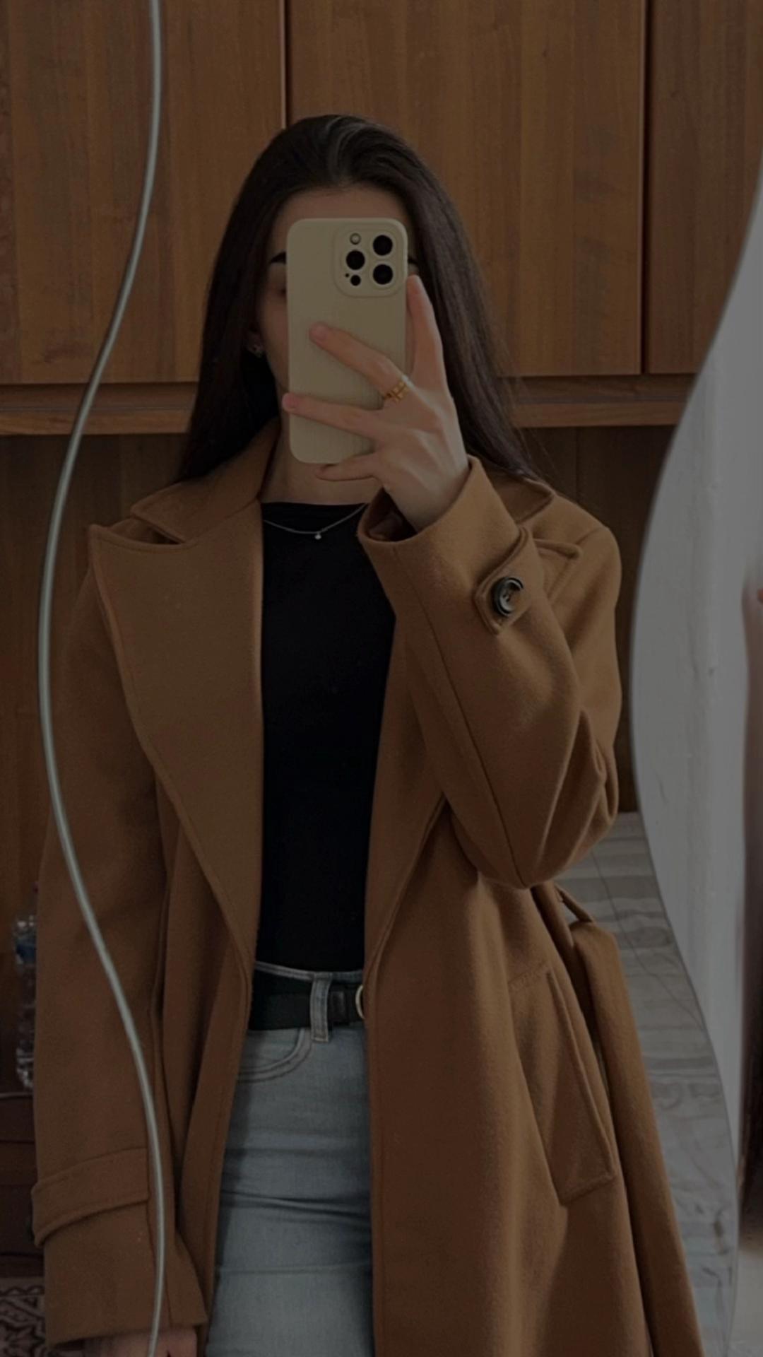 @𝓔𝓵𝓿𝓲𝓻𝓪