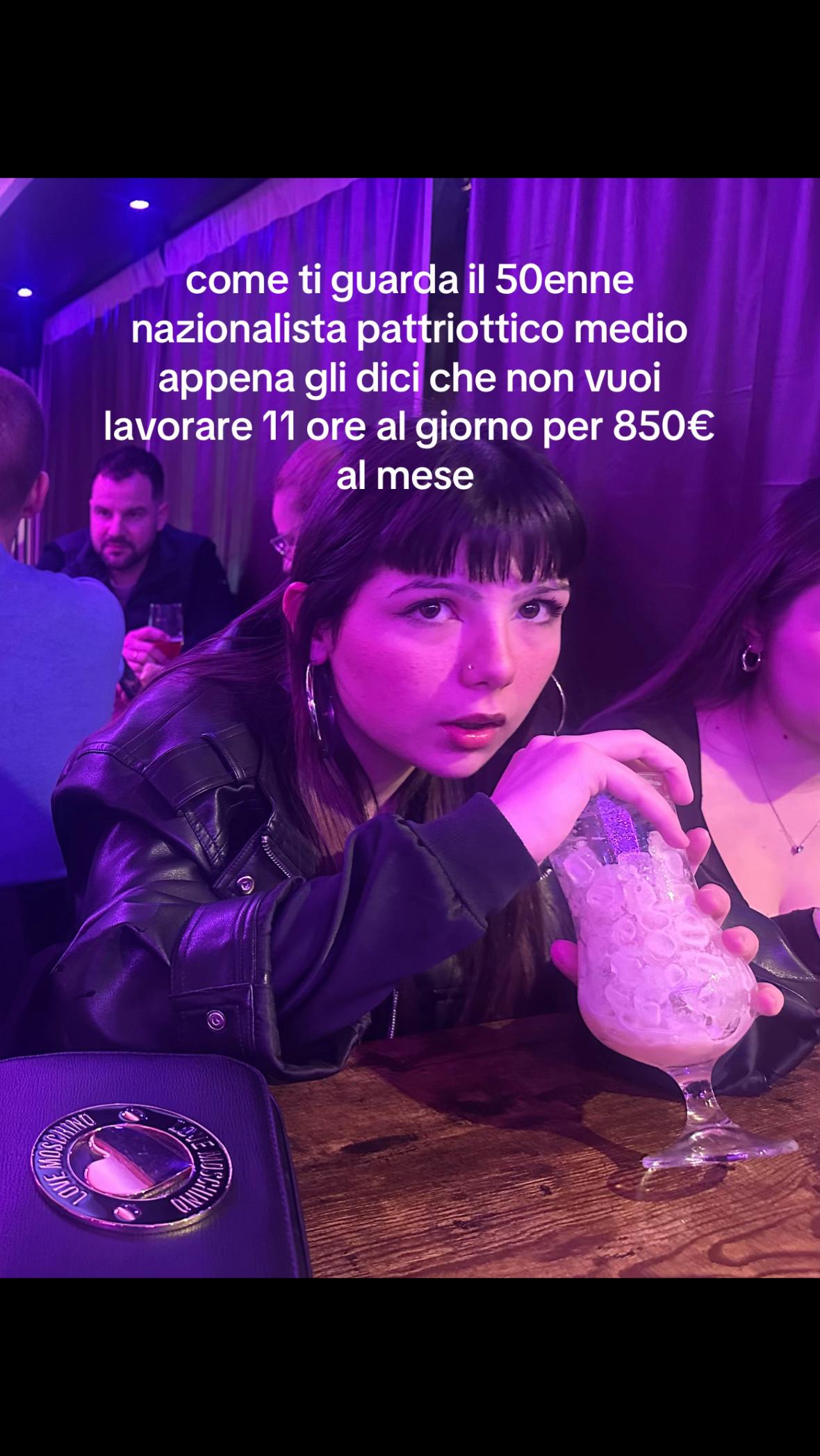 @selena