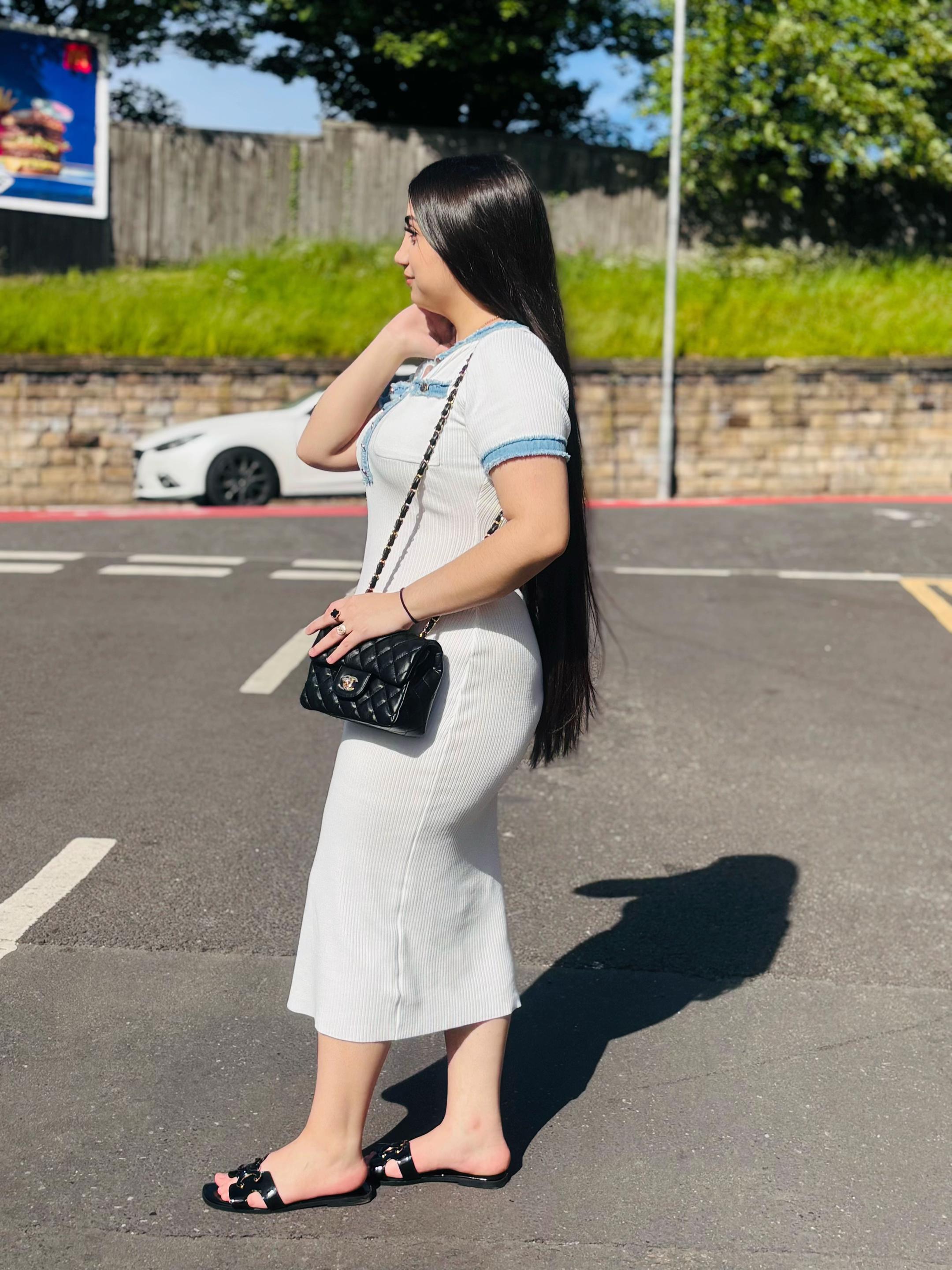 @𝐕✨