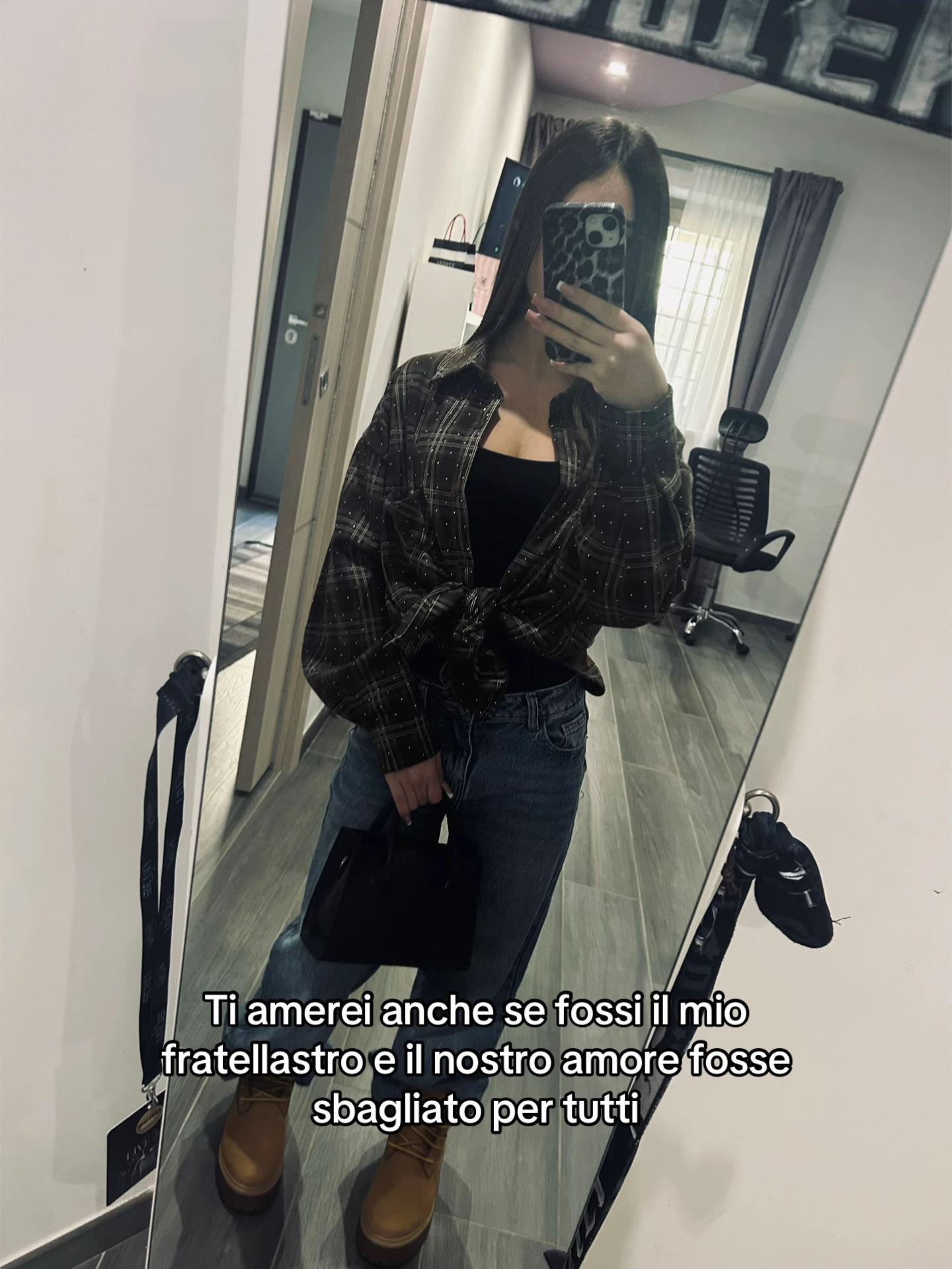 @𝟏𝟕