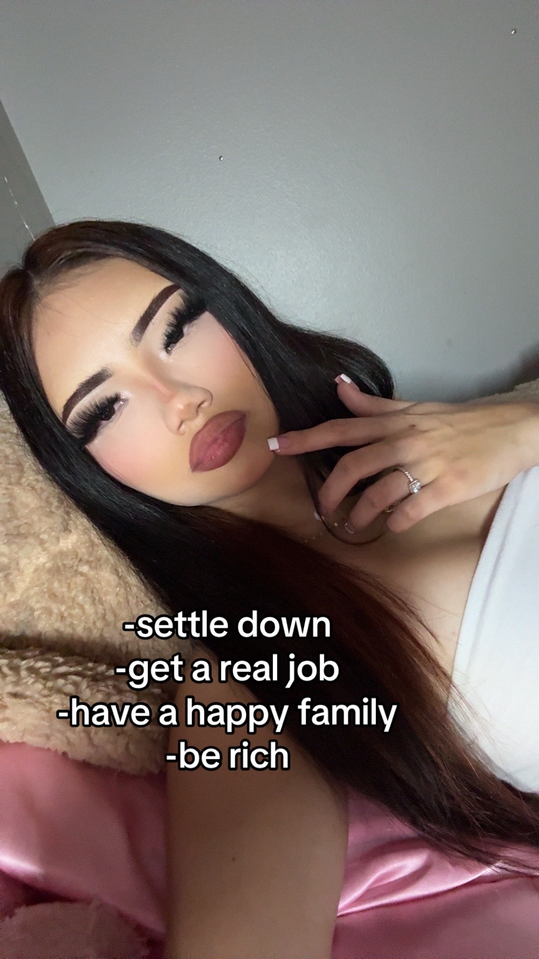 @️