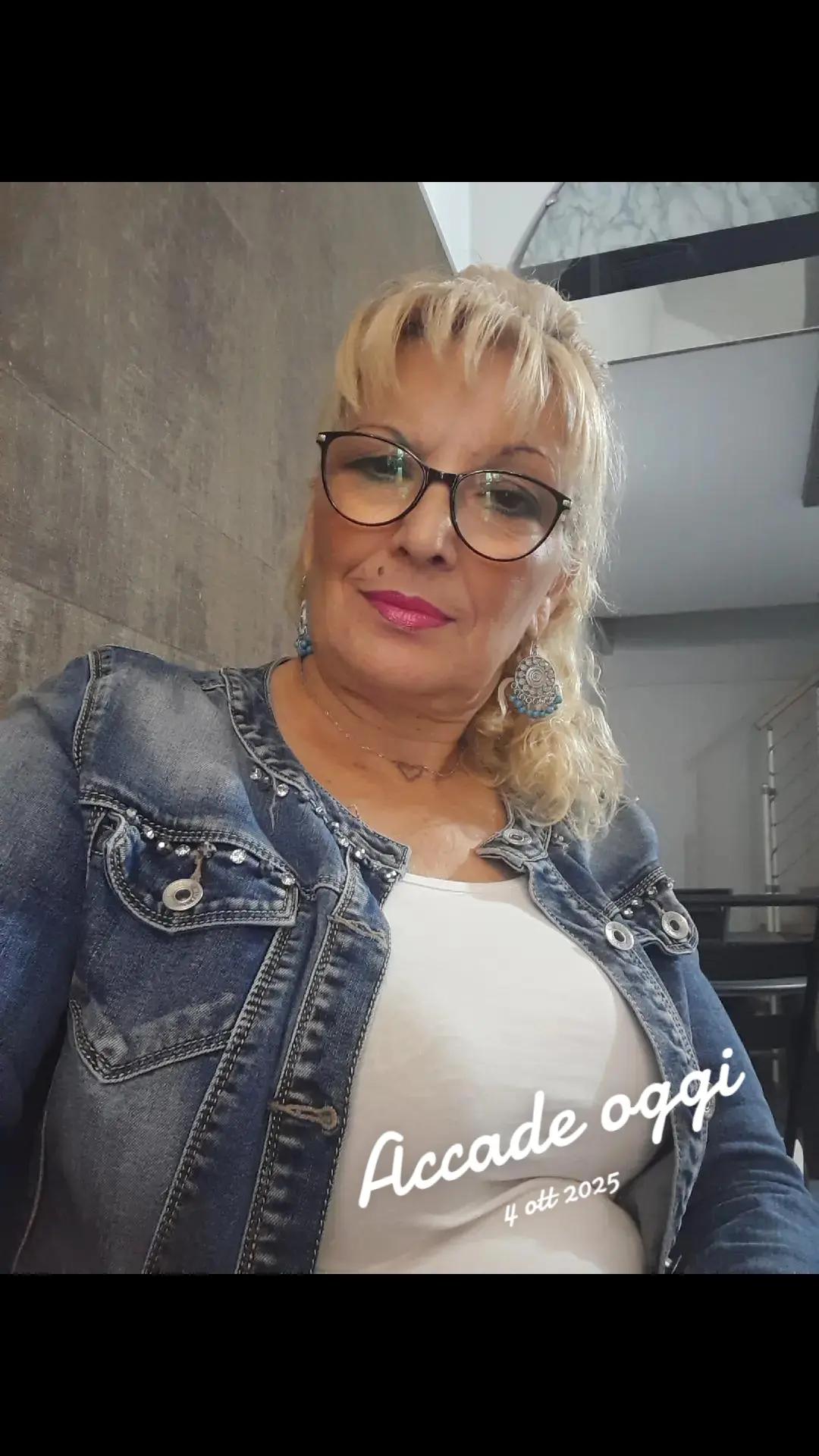 @elena
