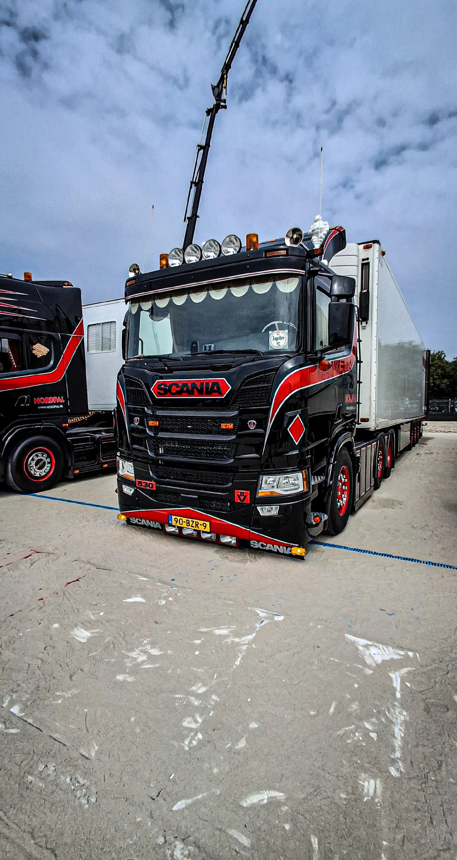 @Truckspotter_elias🇳🇱🇩🇪🚨