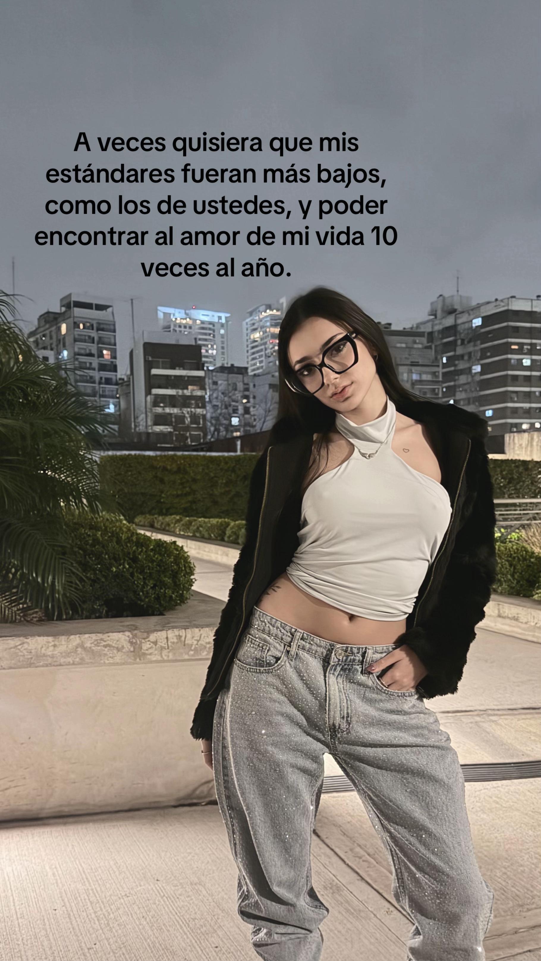 @hanni
