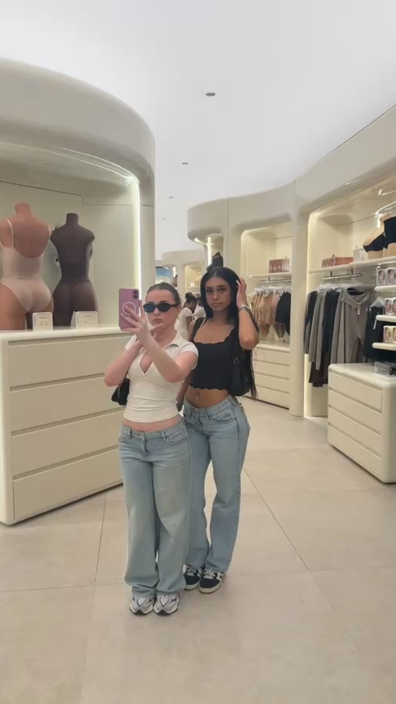 @jada🧸