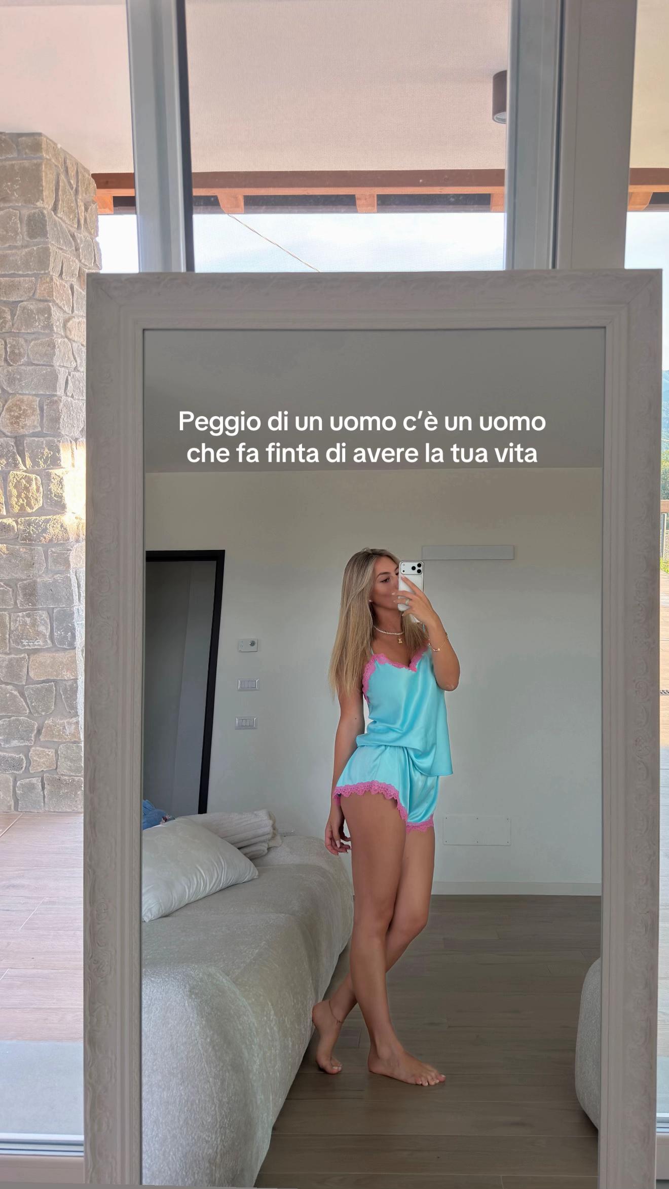 @alicebertocchi