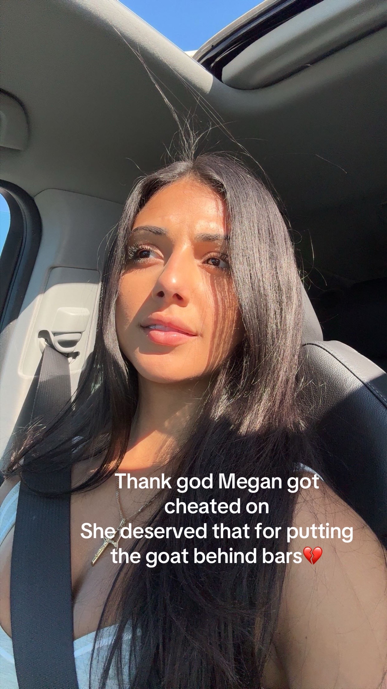 @bella