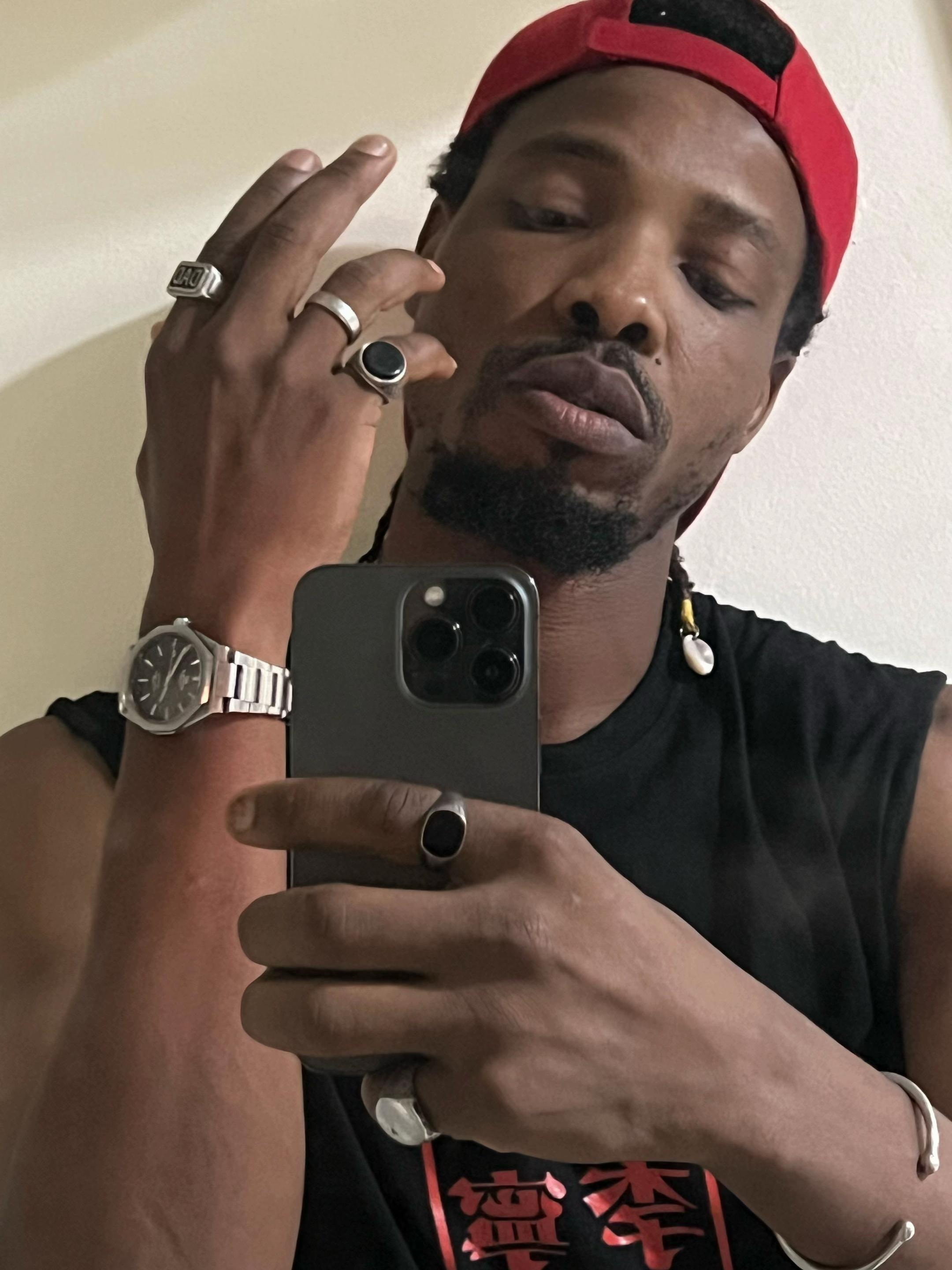 @OSIMPOU