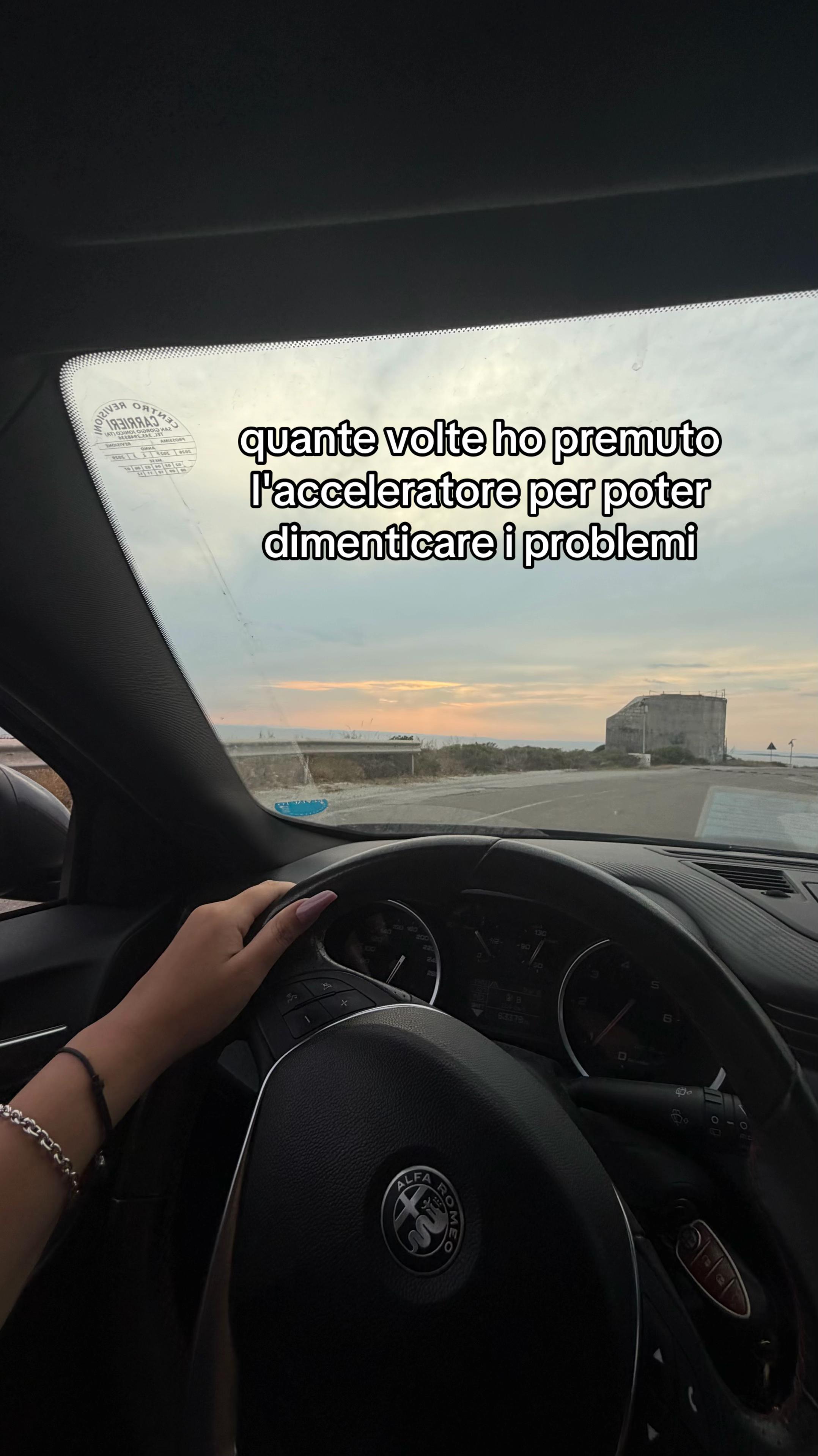 @alxsja_