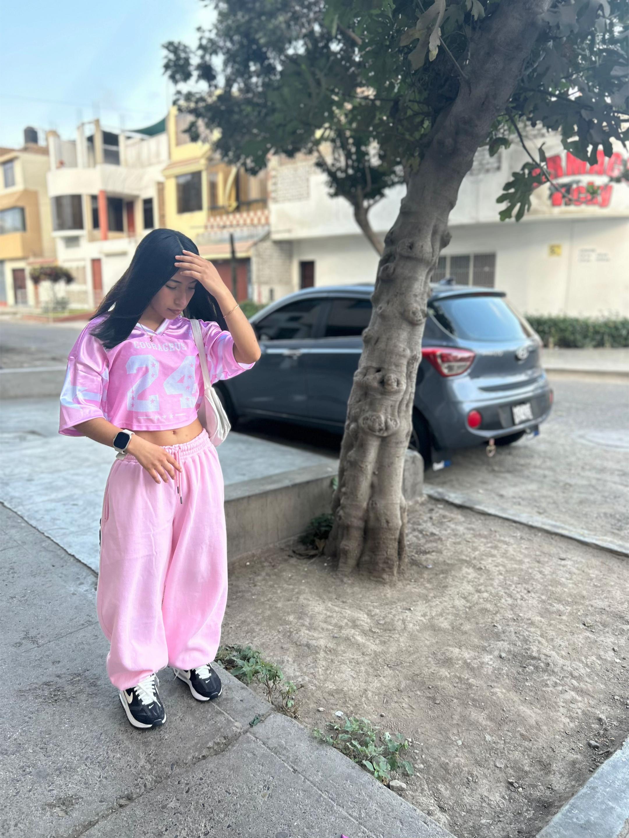 @𝓨𝓸𝓶𝓲𝓻𝓪 𝓛𝓪𝓻𝓪💕