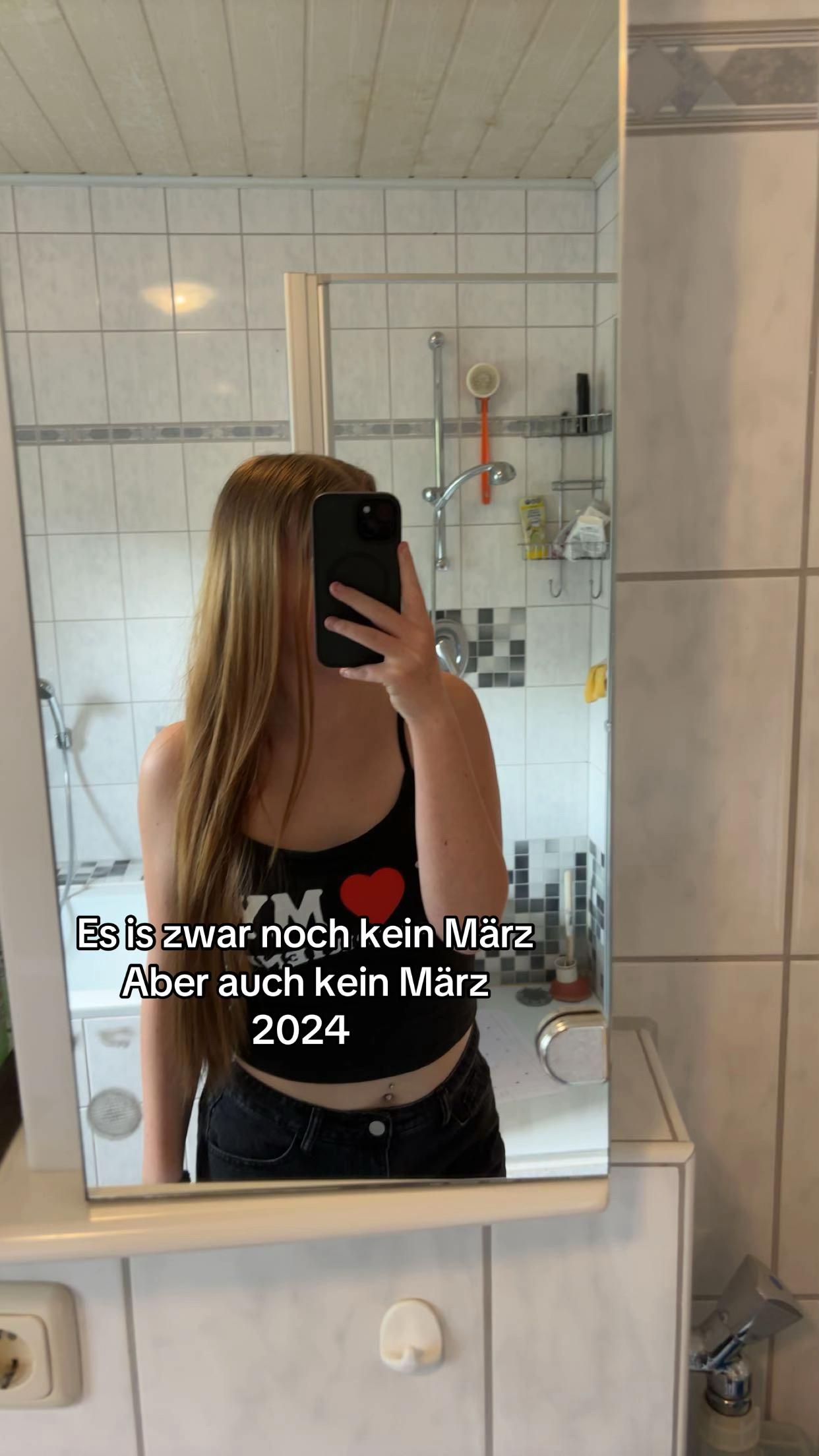 @Lena🌸