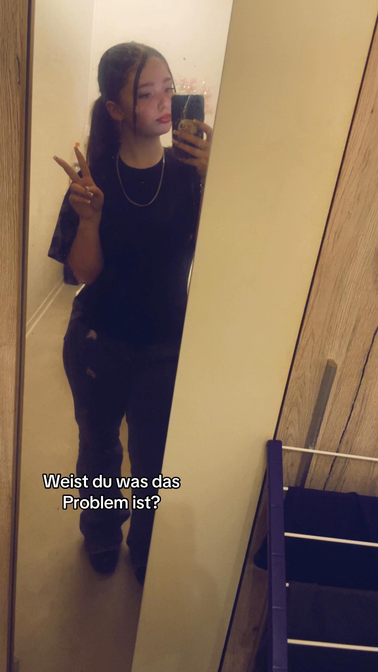 @selina_03035