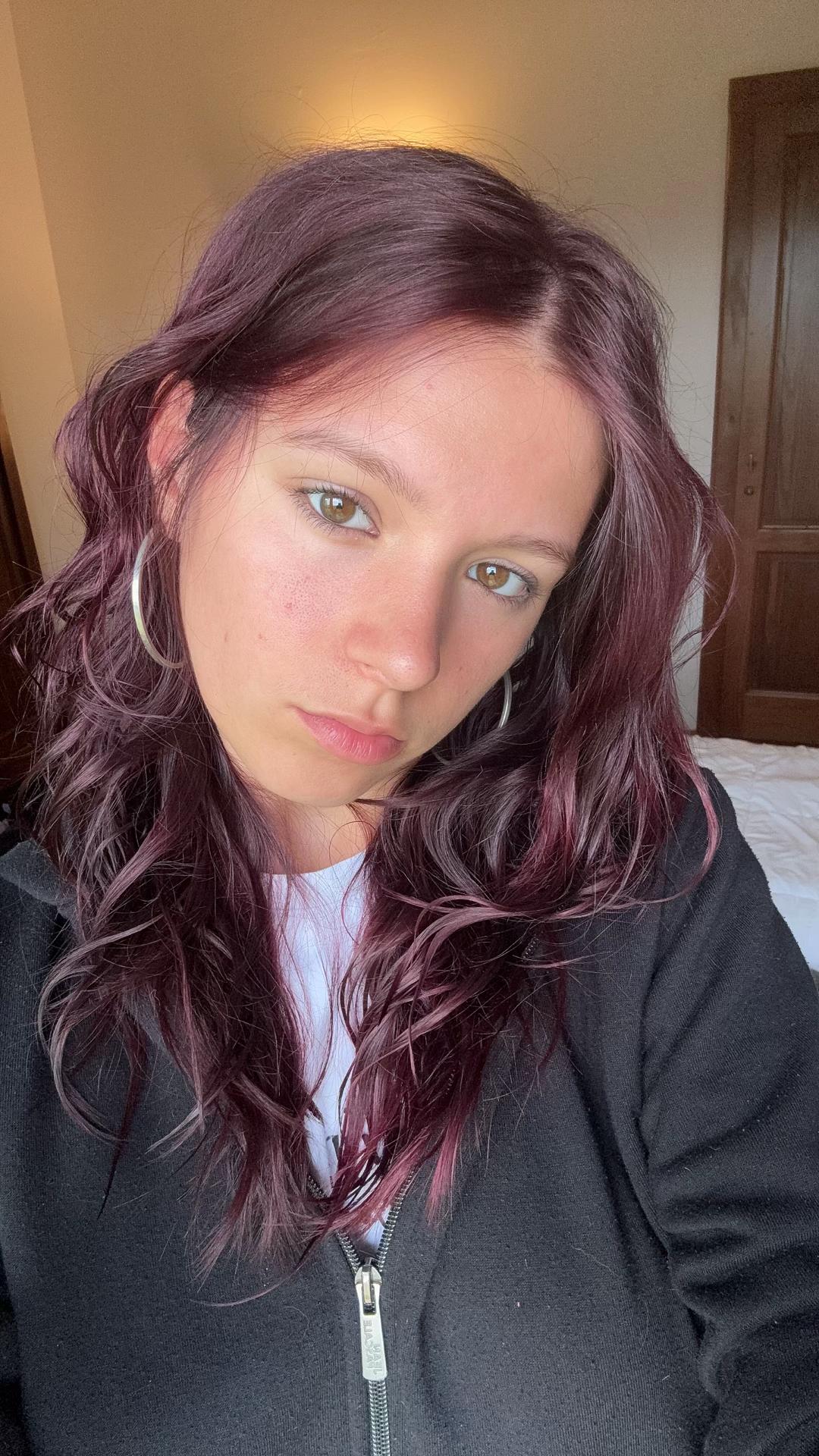 @_their.crystal.witch