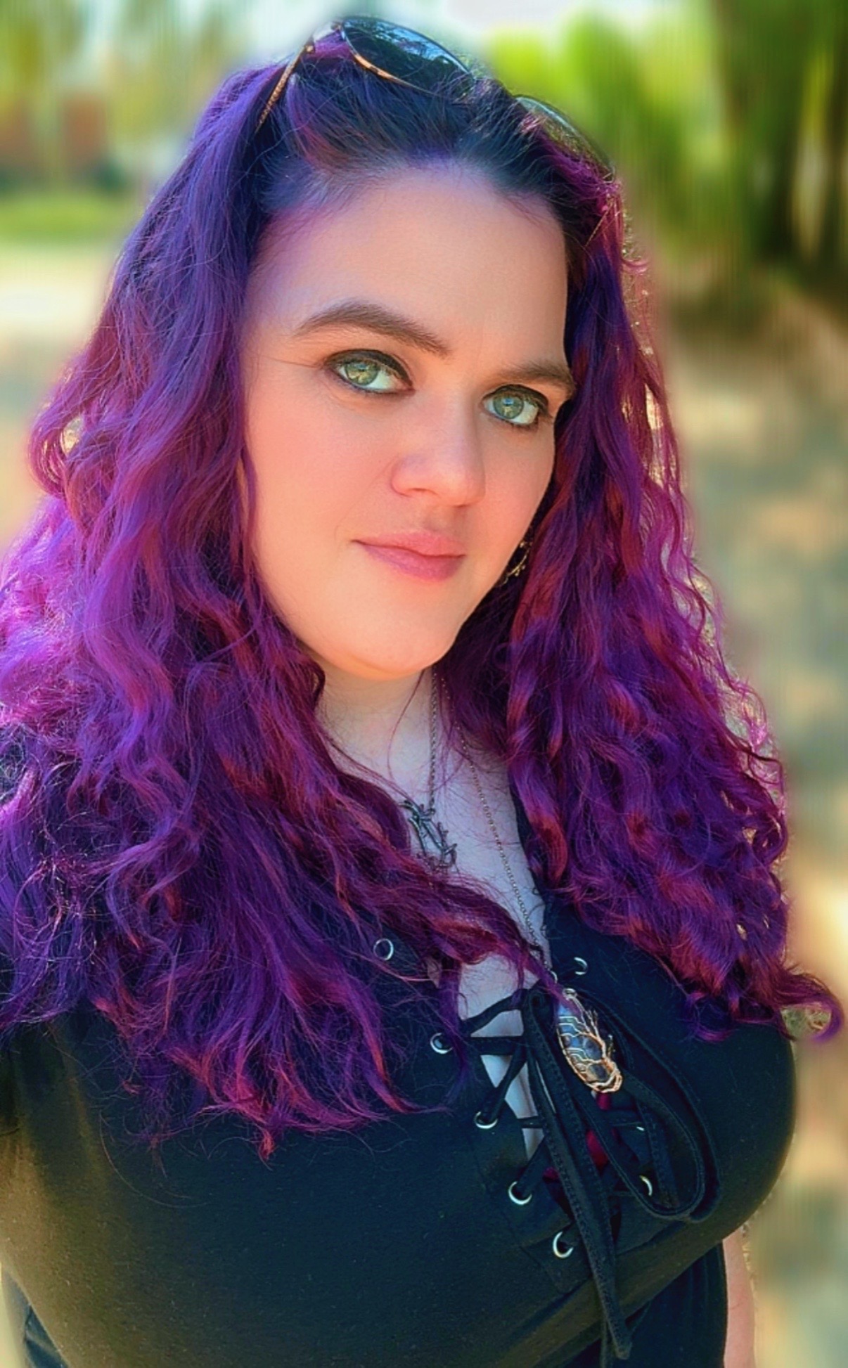 @Auriferous Witch