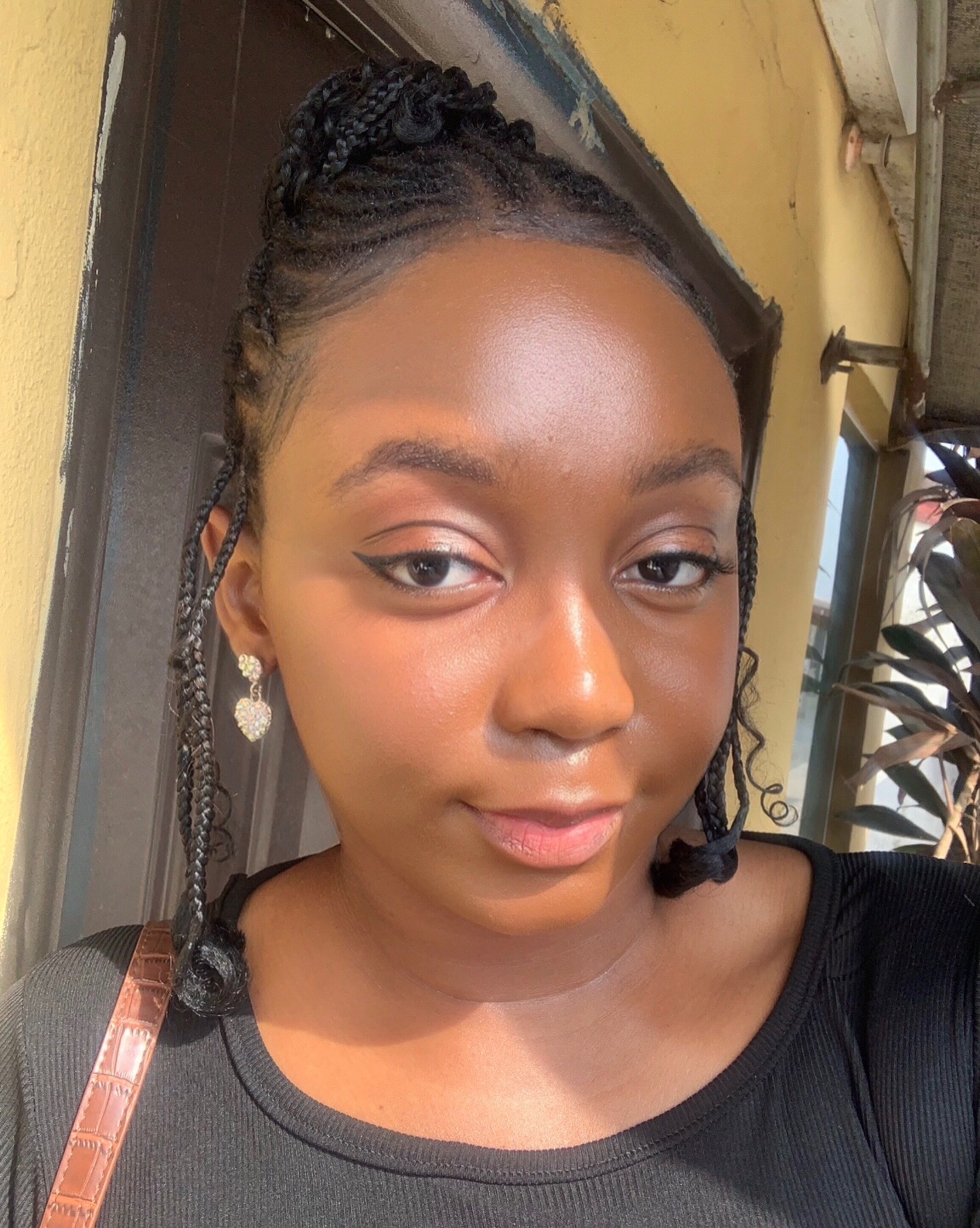 @JENNIFER IWUNDU