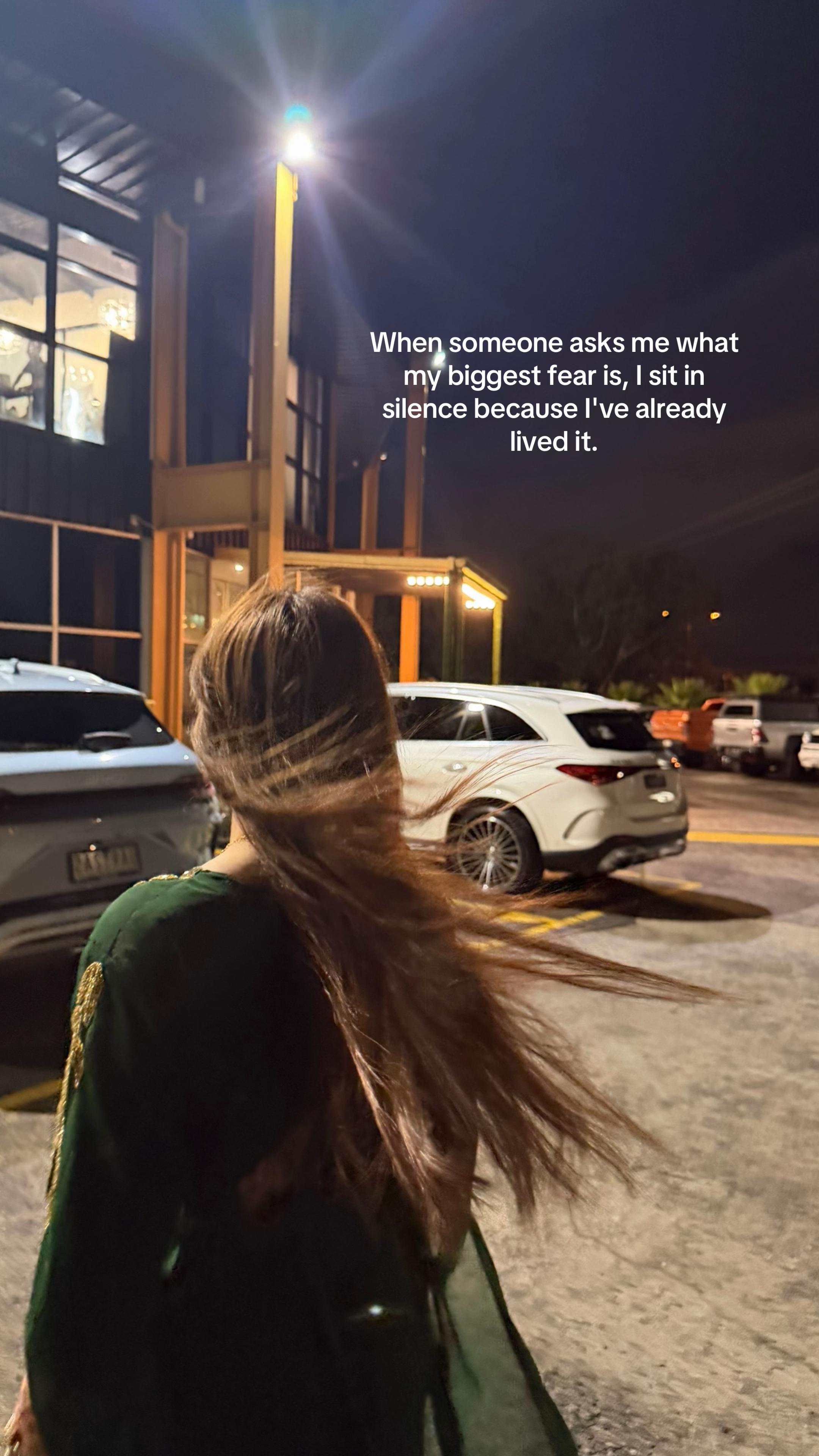 @reveloria