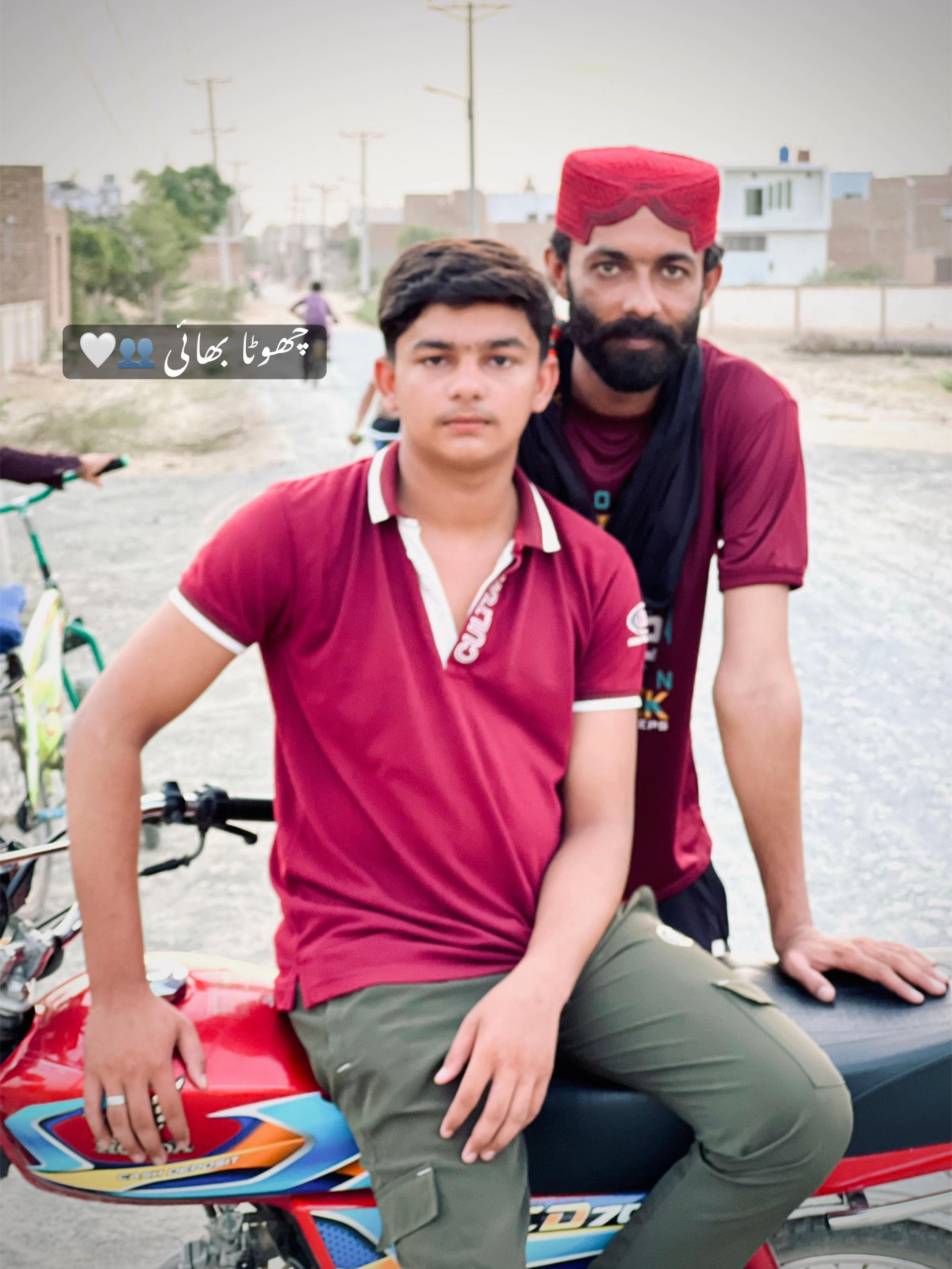 @ملک سنی