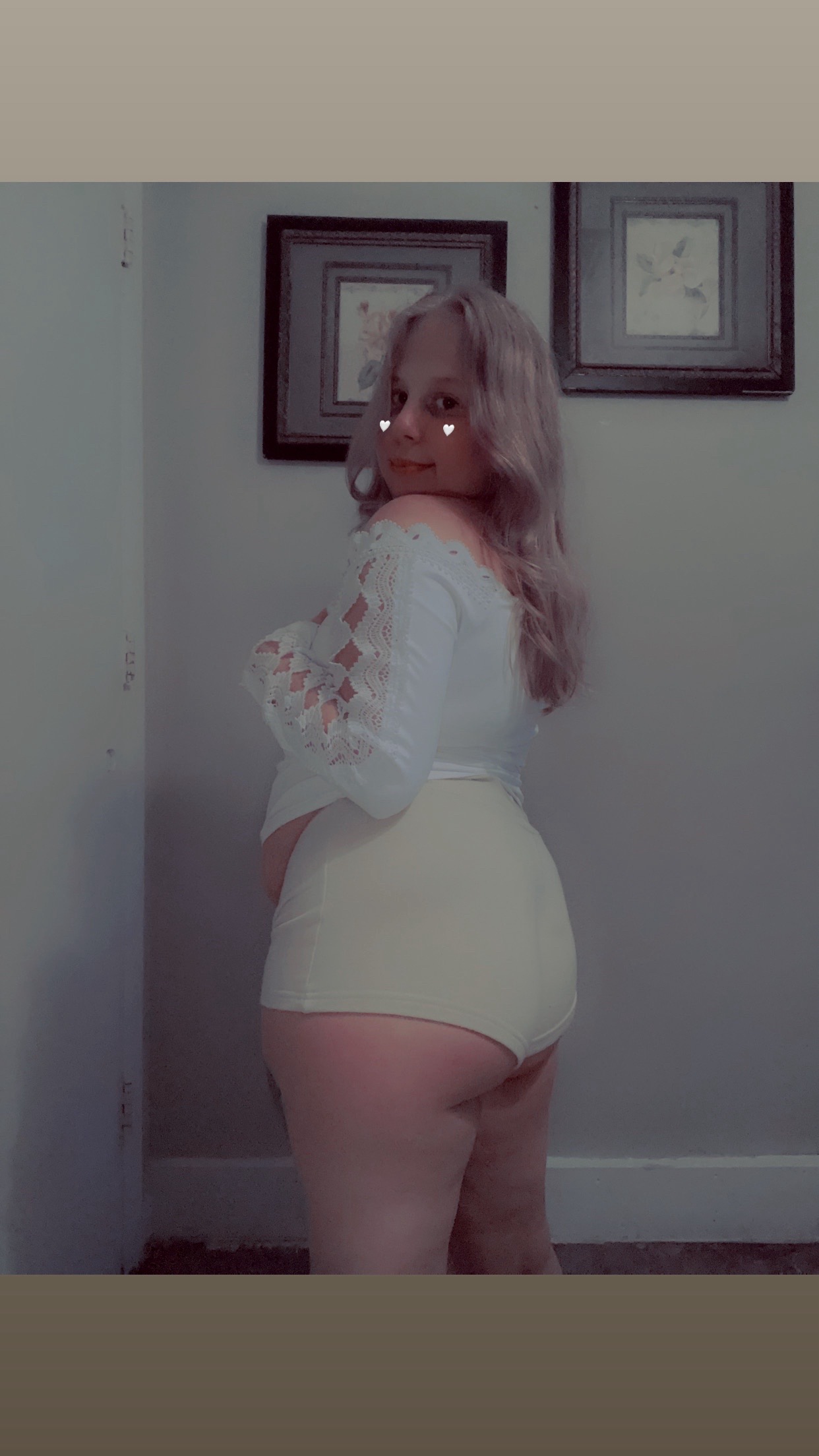 @BunnyyXoo🤍💋🐇