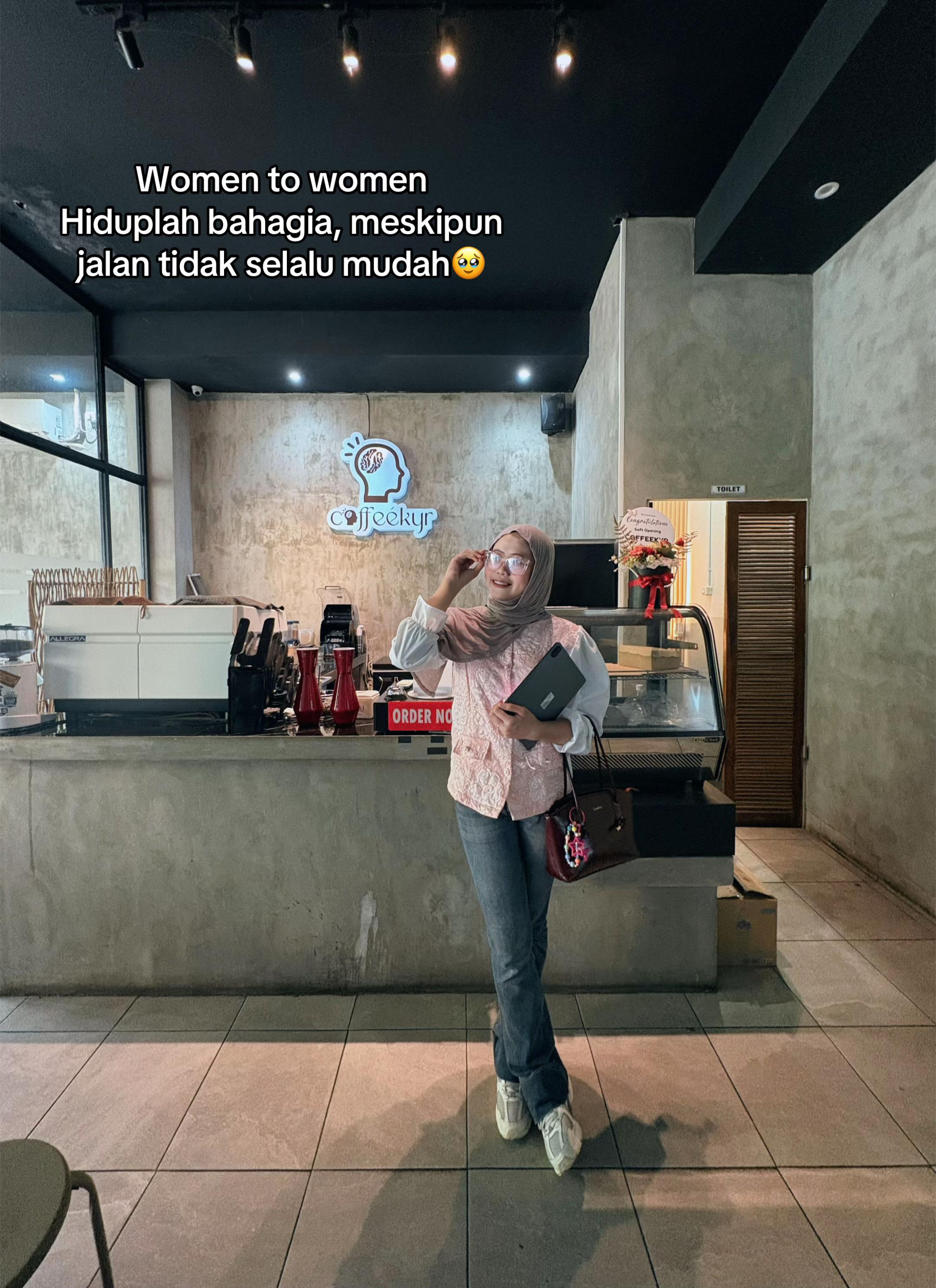 @Mini Ariska store