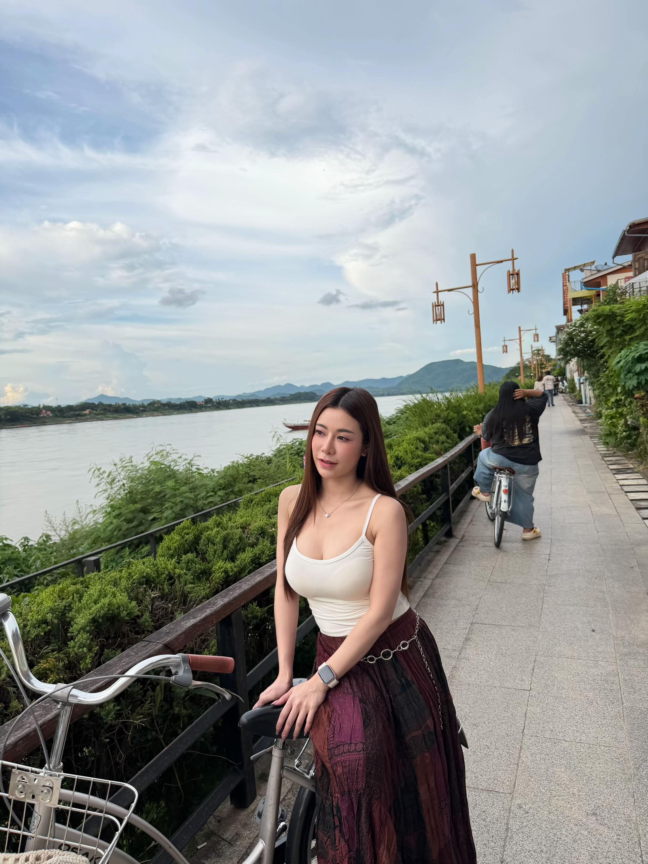 @น้องแอม แอม
