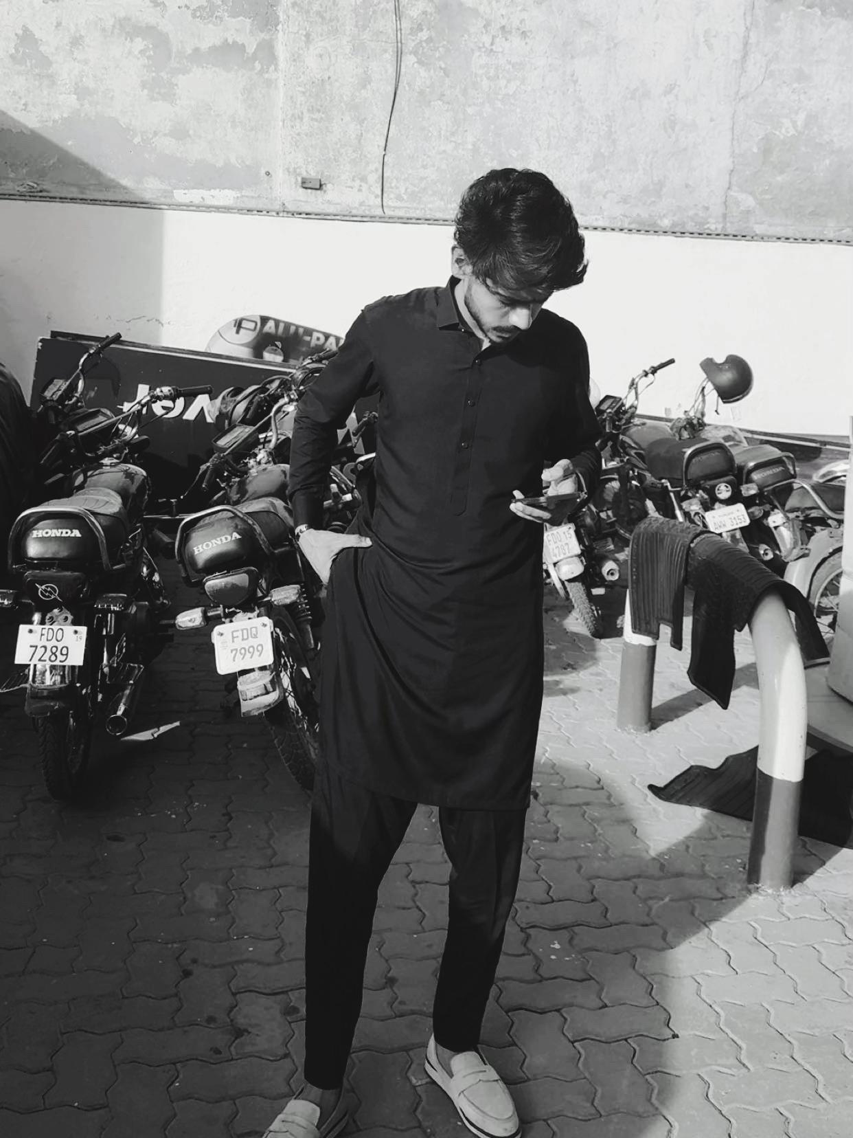@گجر🚩