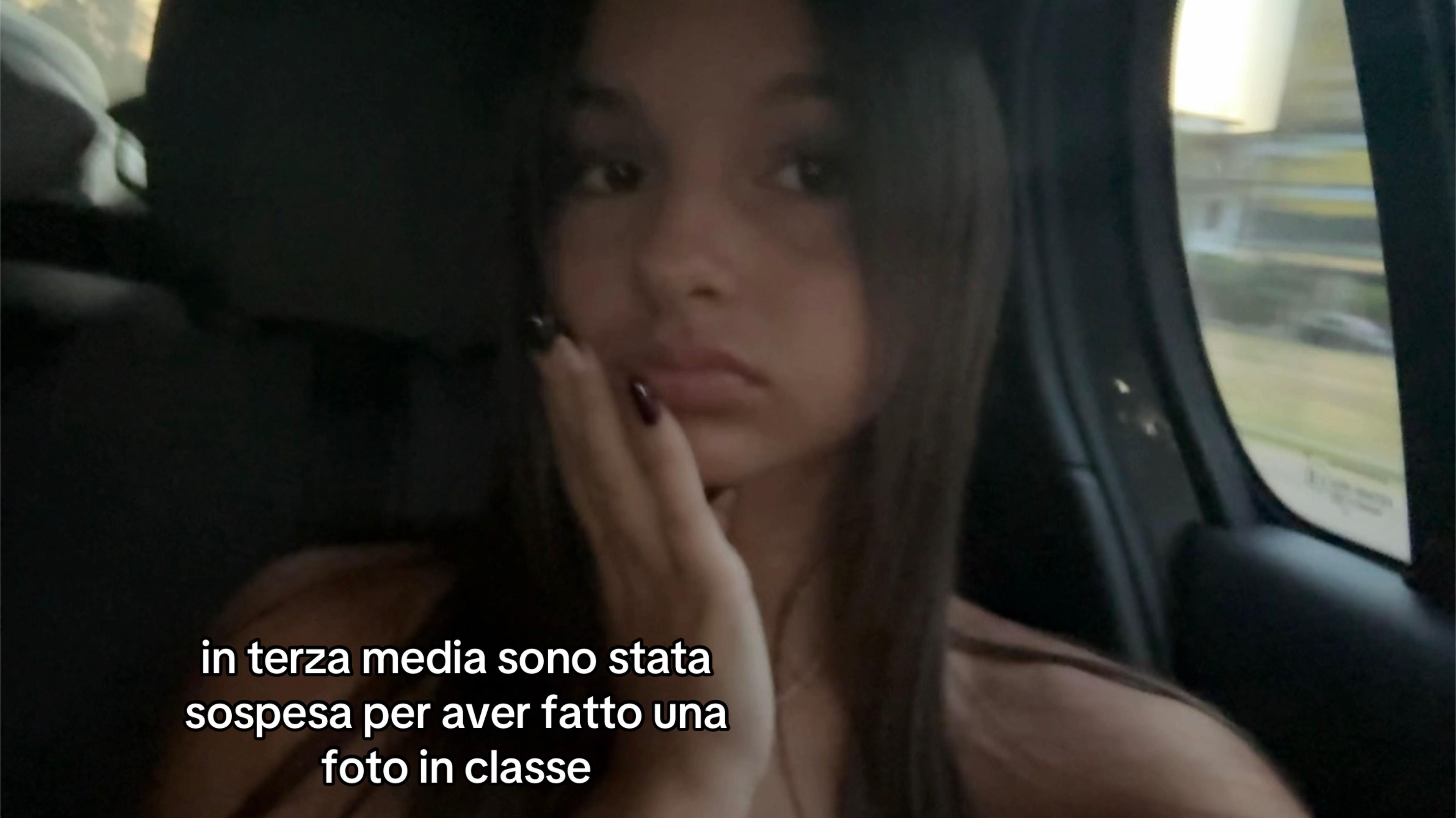 @𝐆