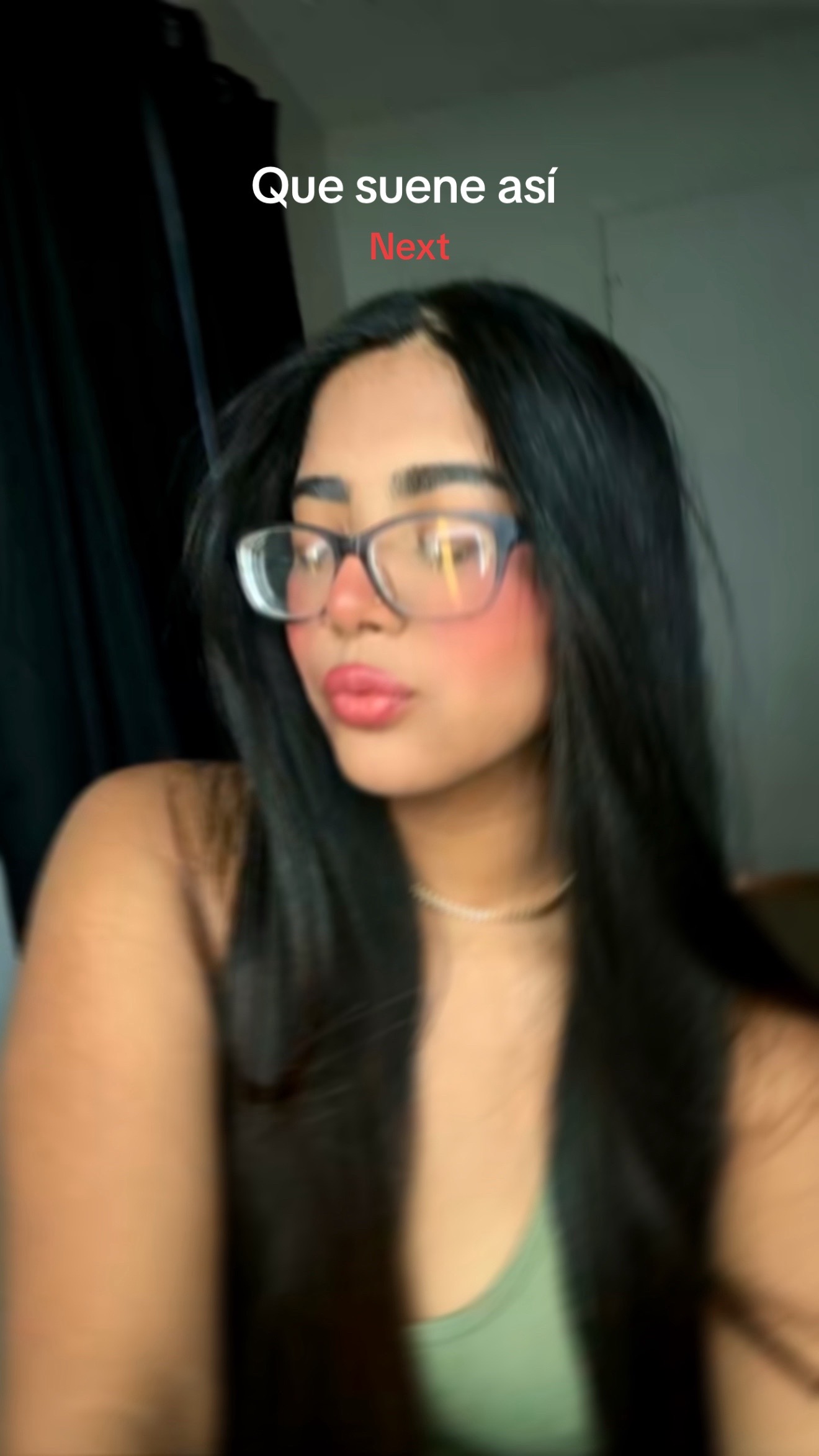 @Yvls