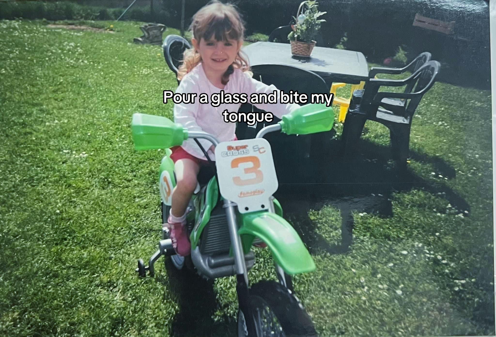 @Cassandre🫧🏍️