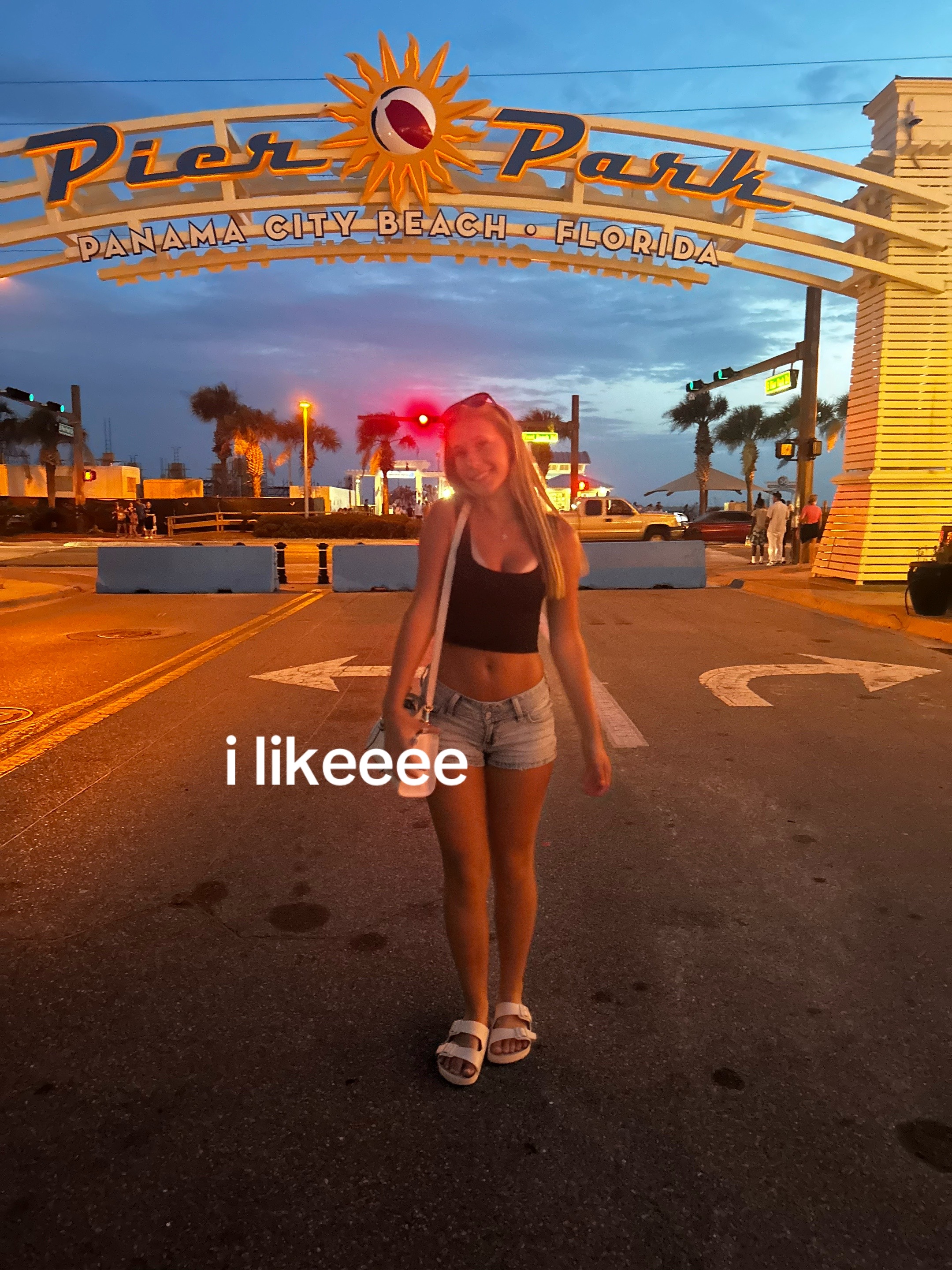 @lily