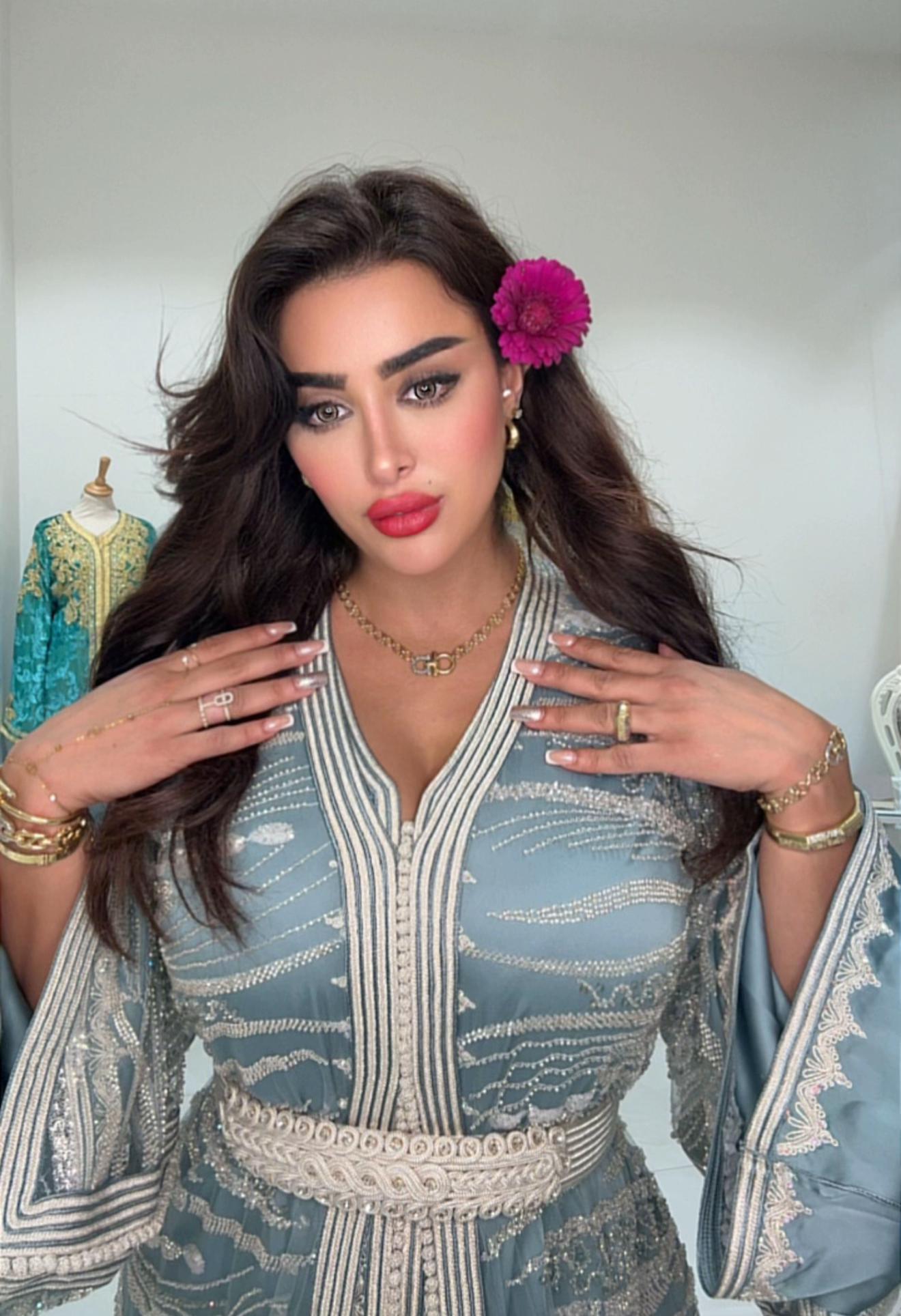 @Houyambladi