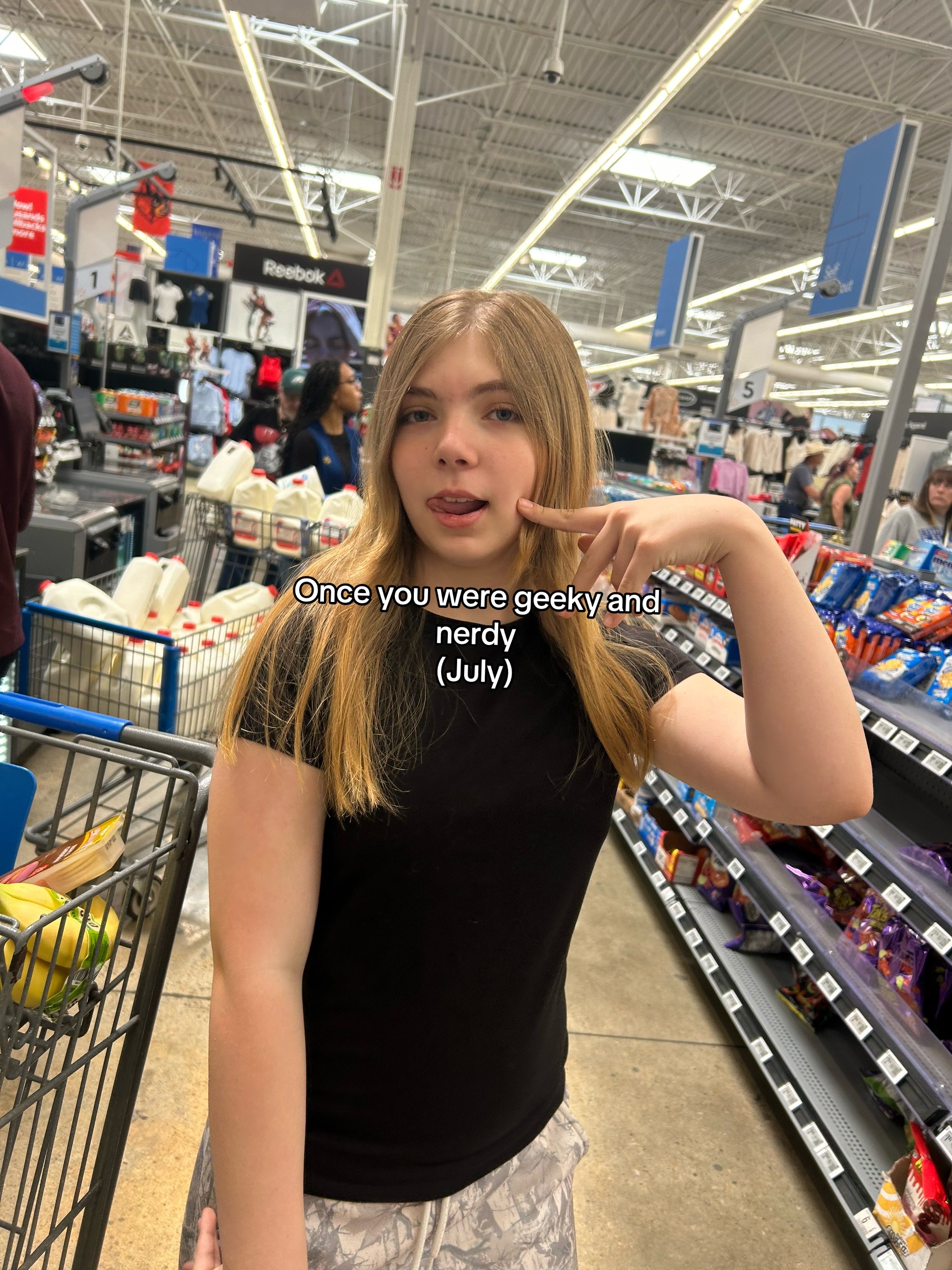 @༒