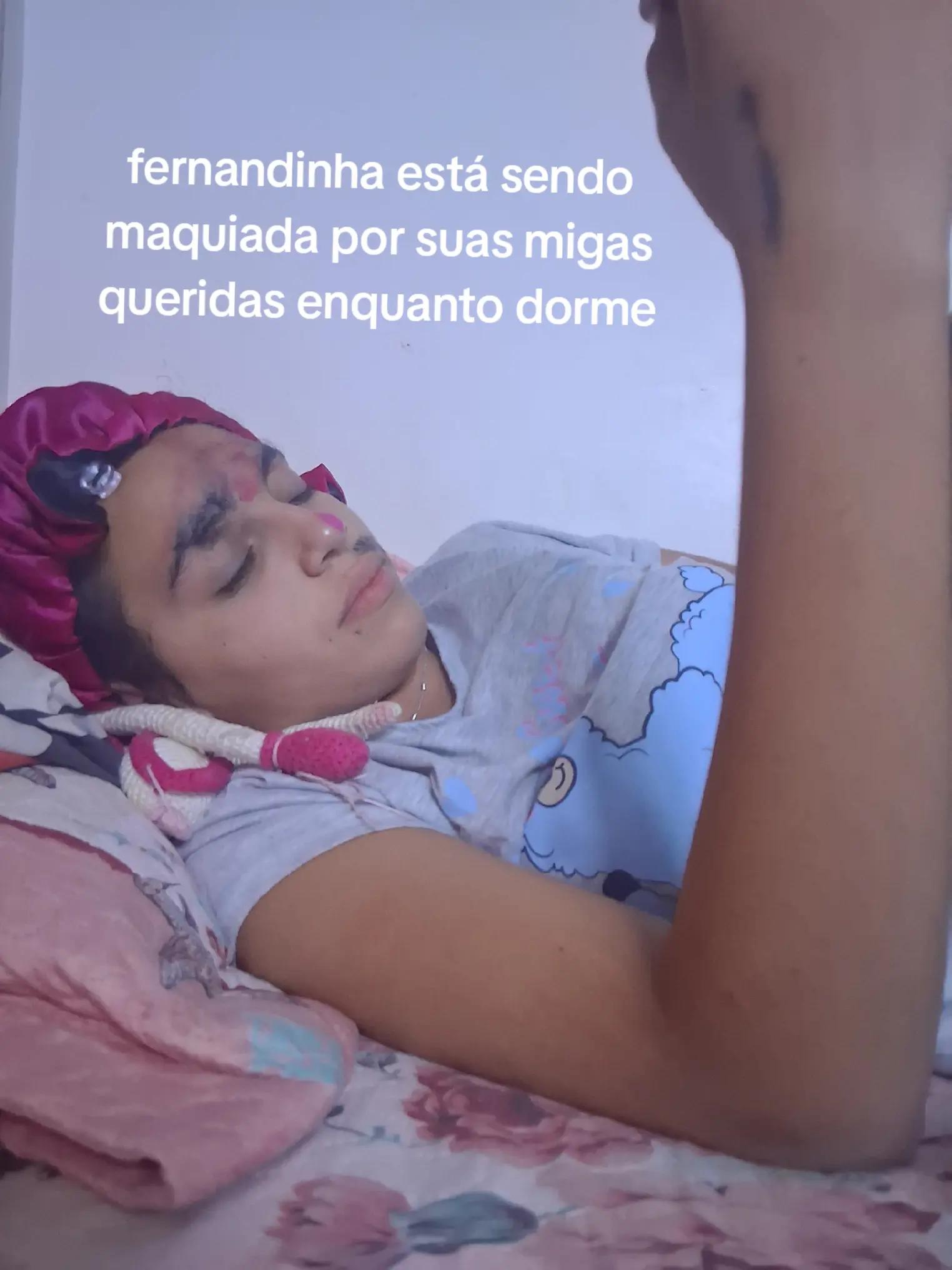 @oq a fernandinha tá fazendo??