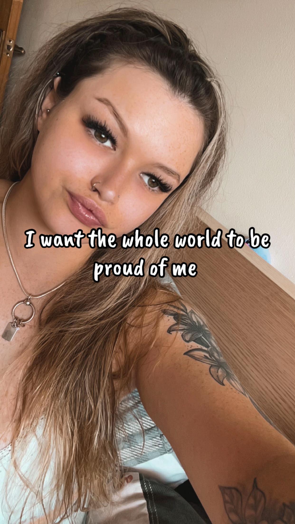 @𝒜𝓈𝒽𝓁𝑒𝒾𝑔𝒽 𝓌𝒶𝓉𝓉𝓈