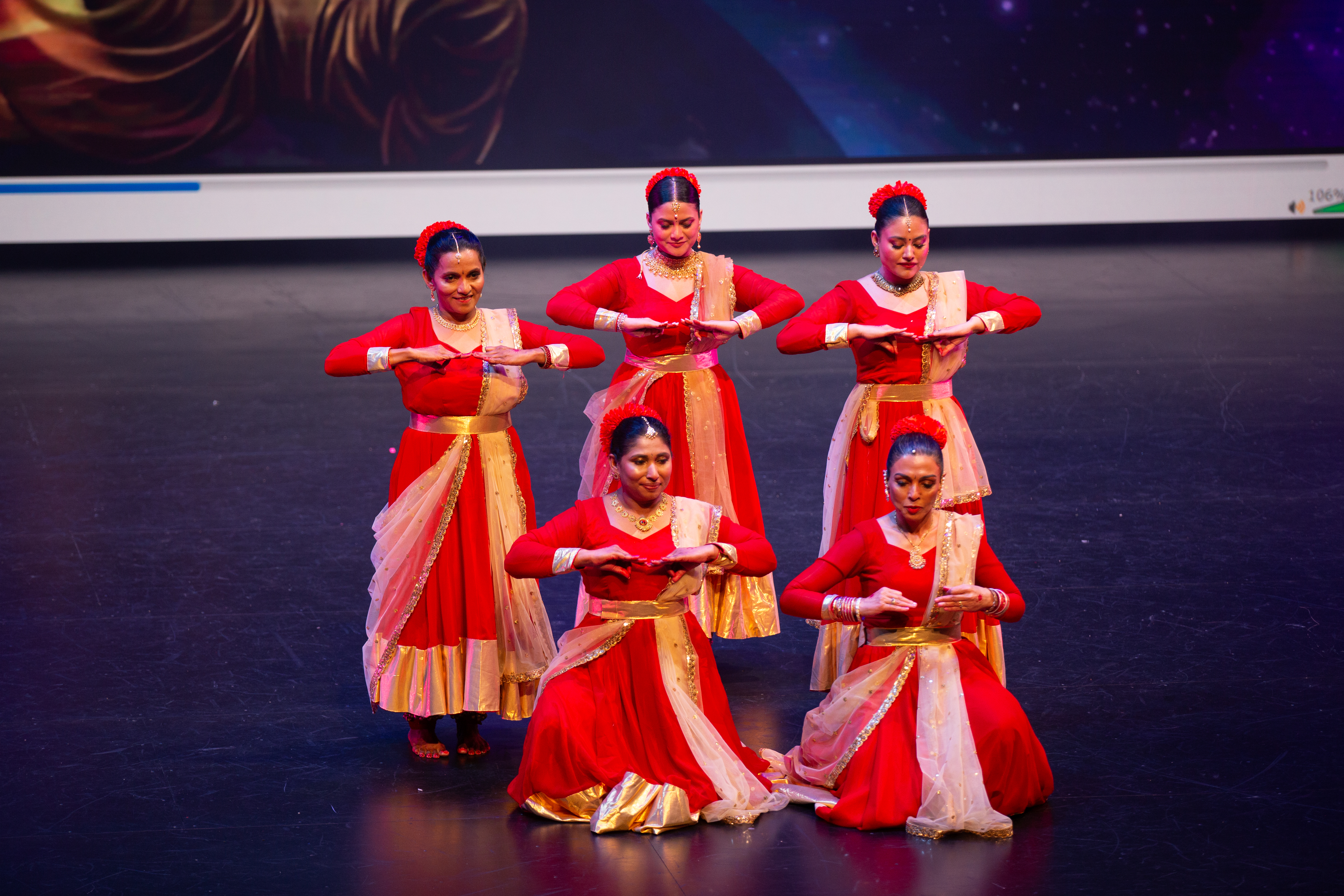 @shrutisdanceandyoga