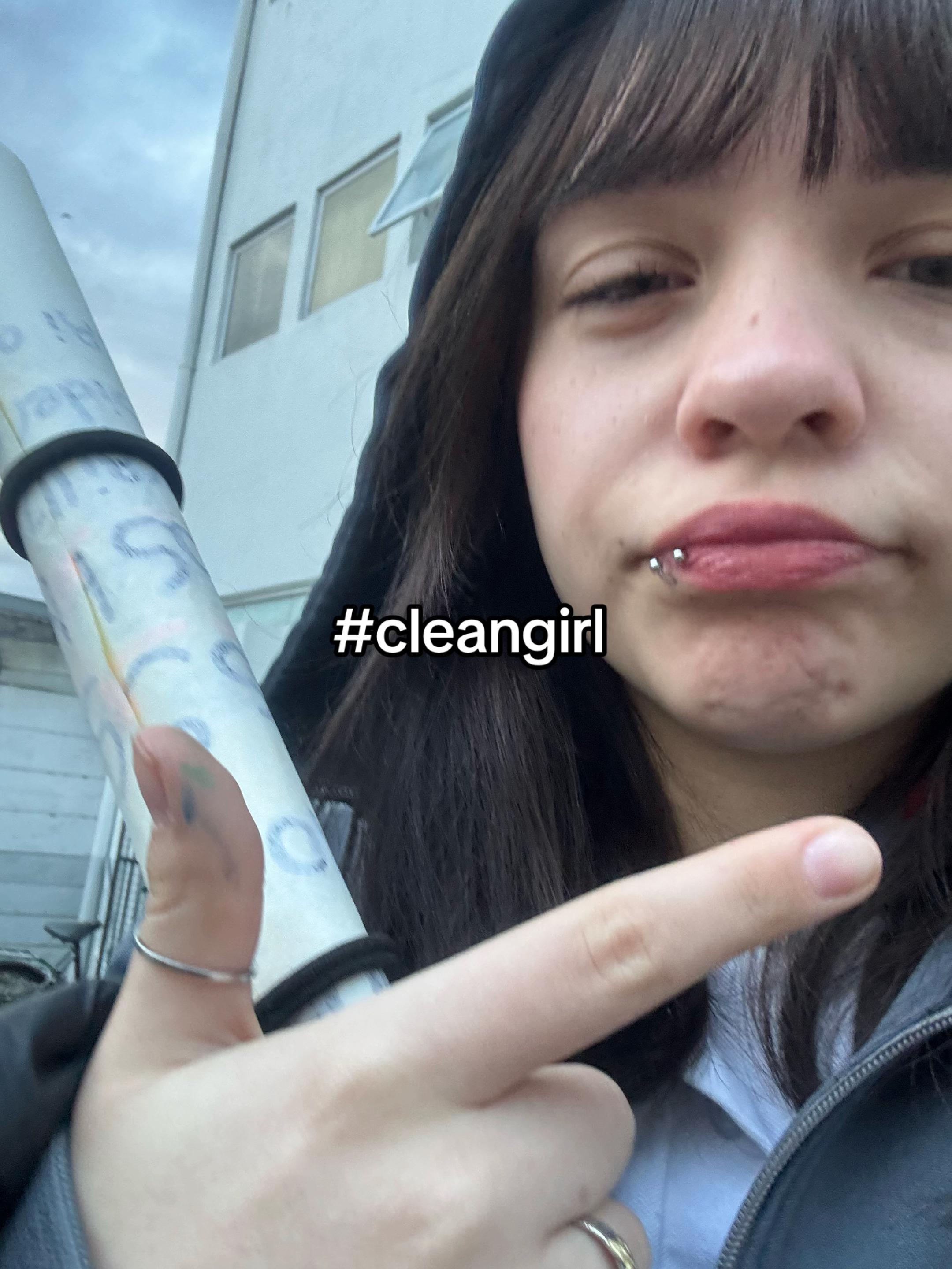 @Emmi