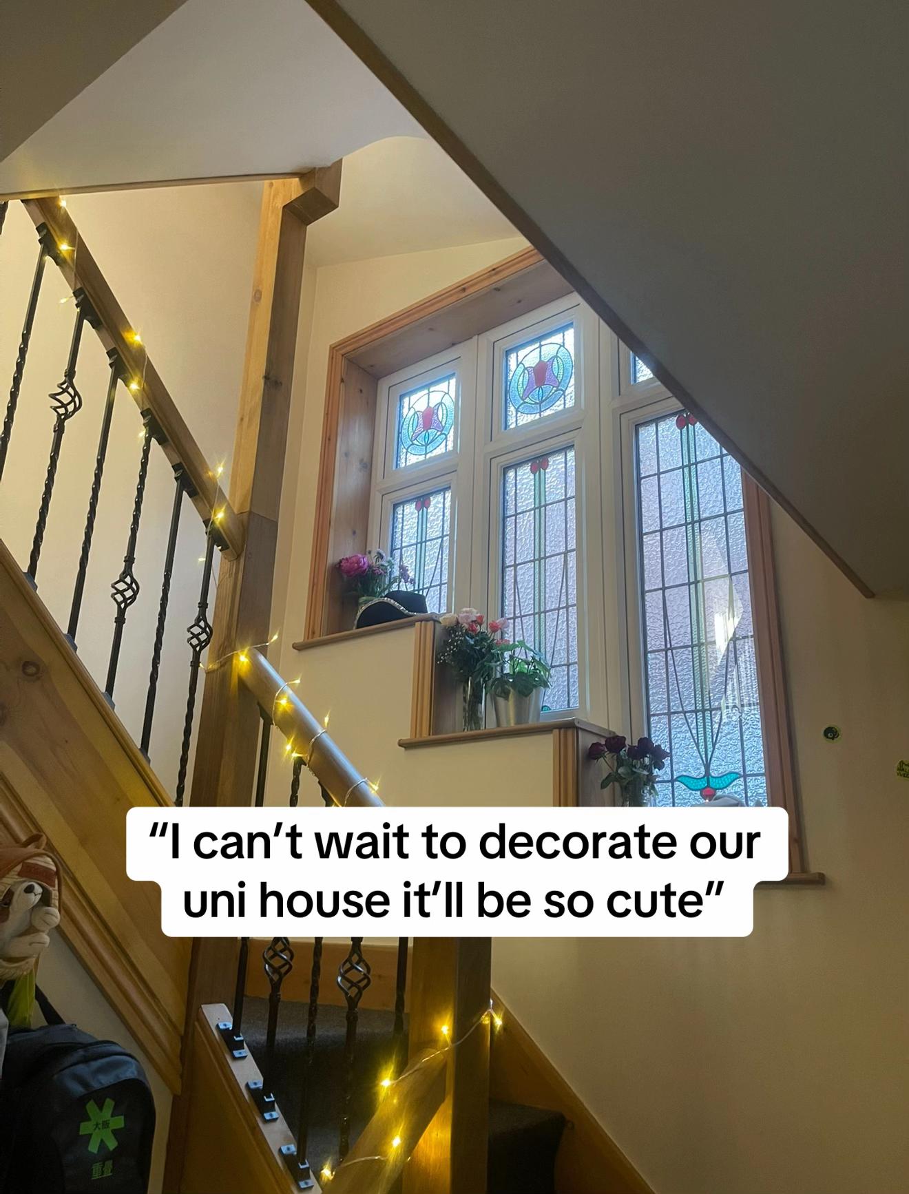 @Elise