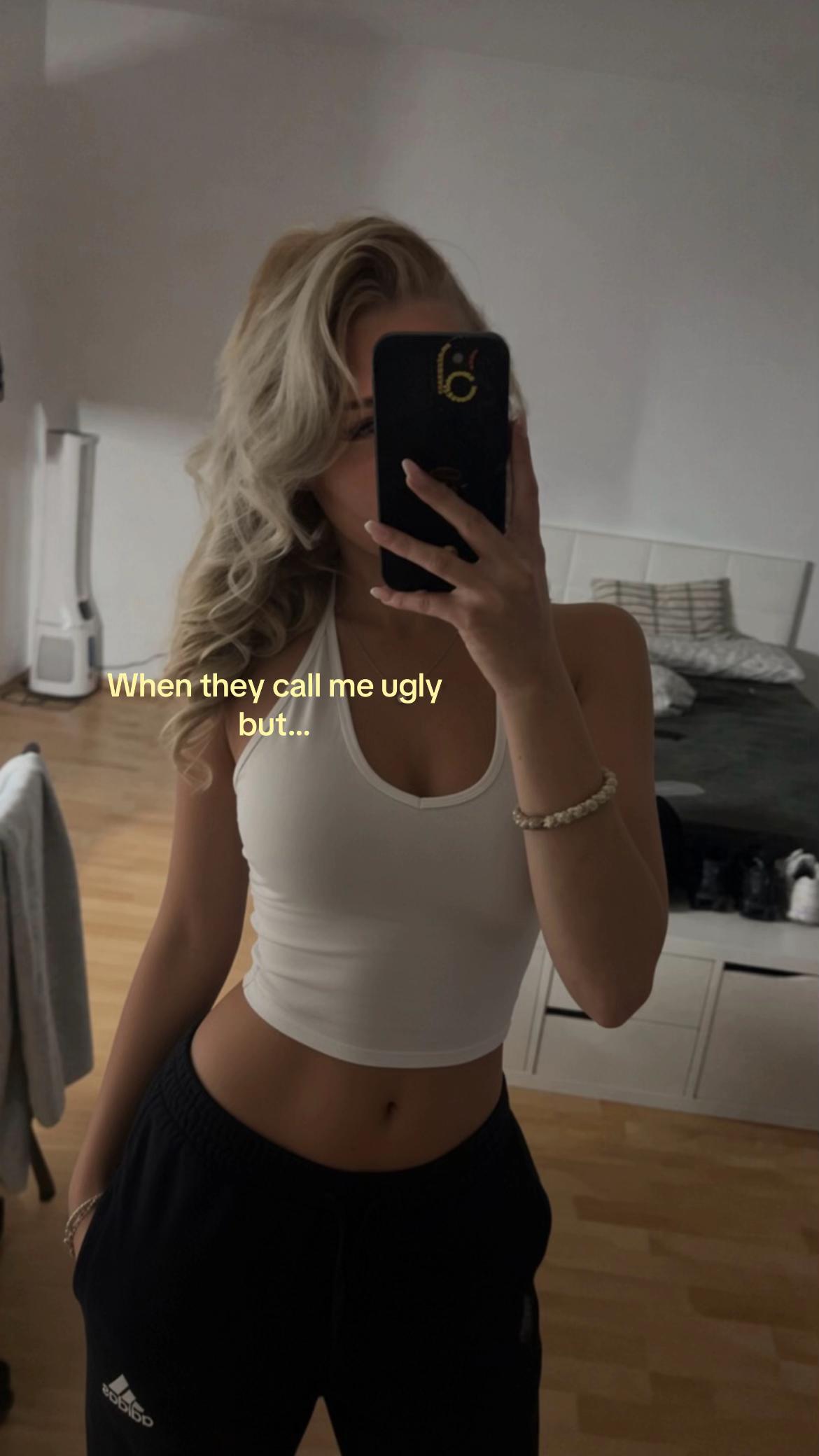 @ᶜᵒˡⁱⁿᵉ