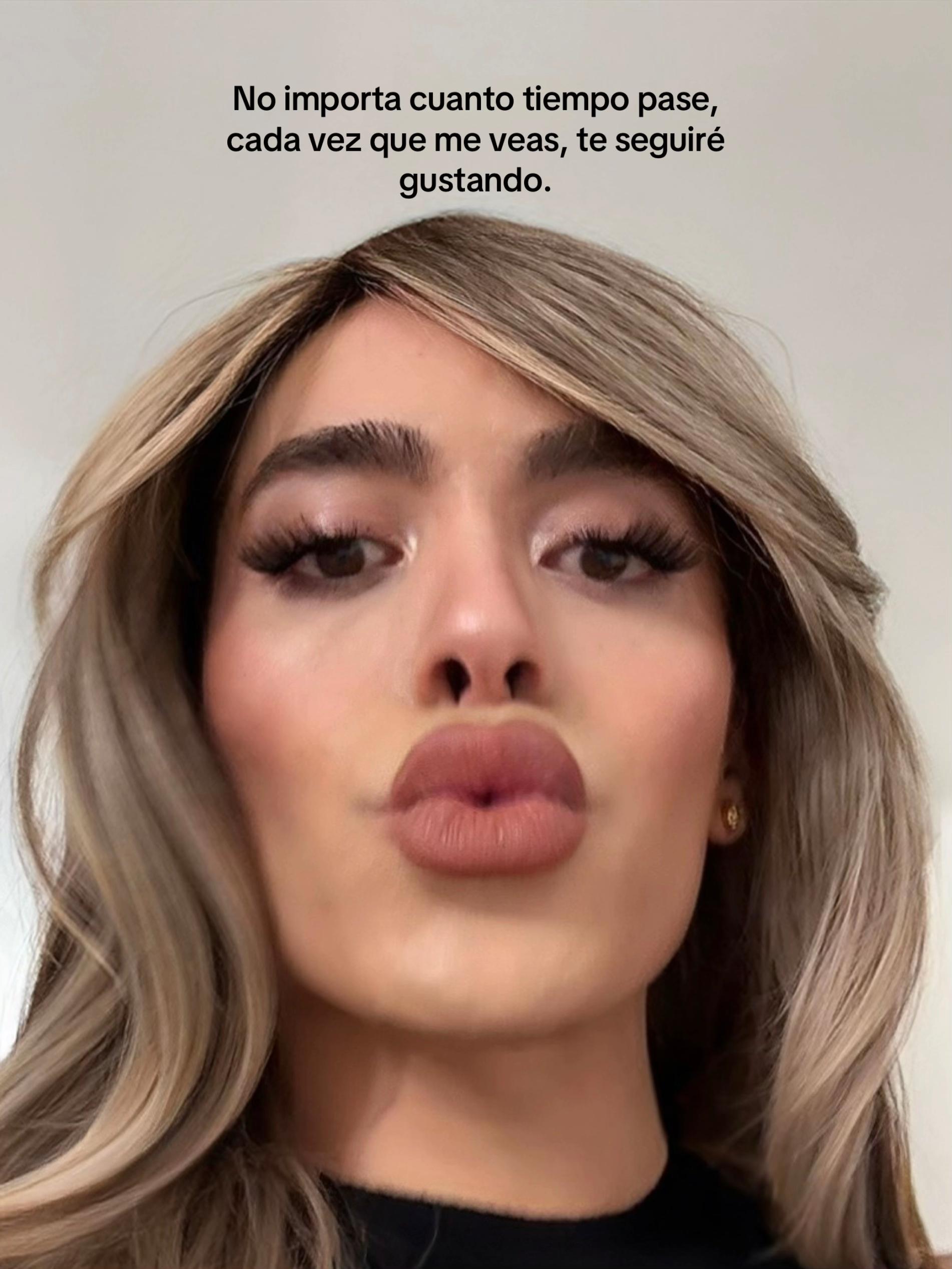 @Vecina Guera