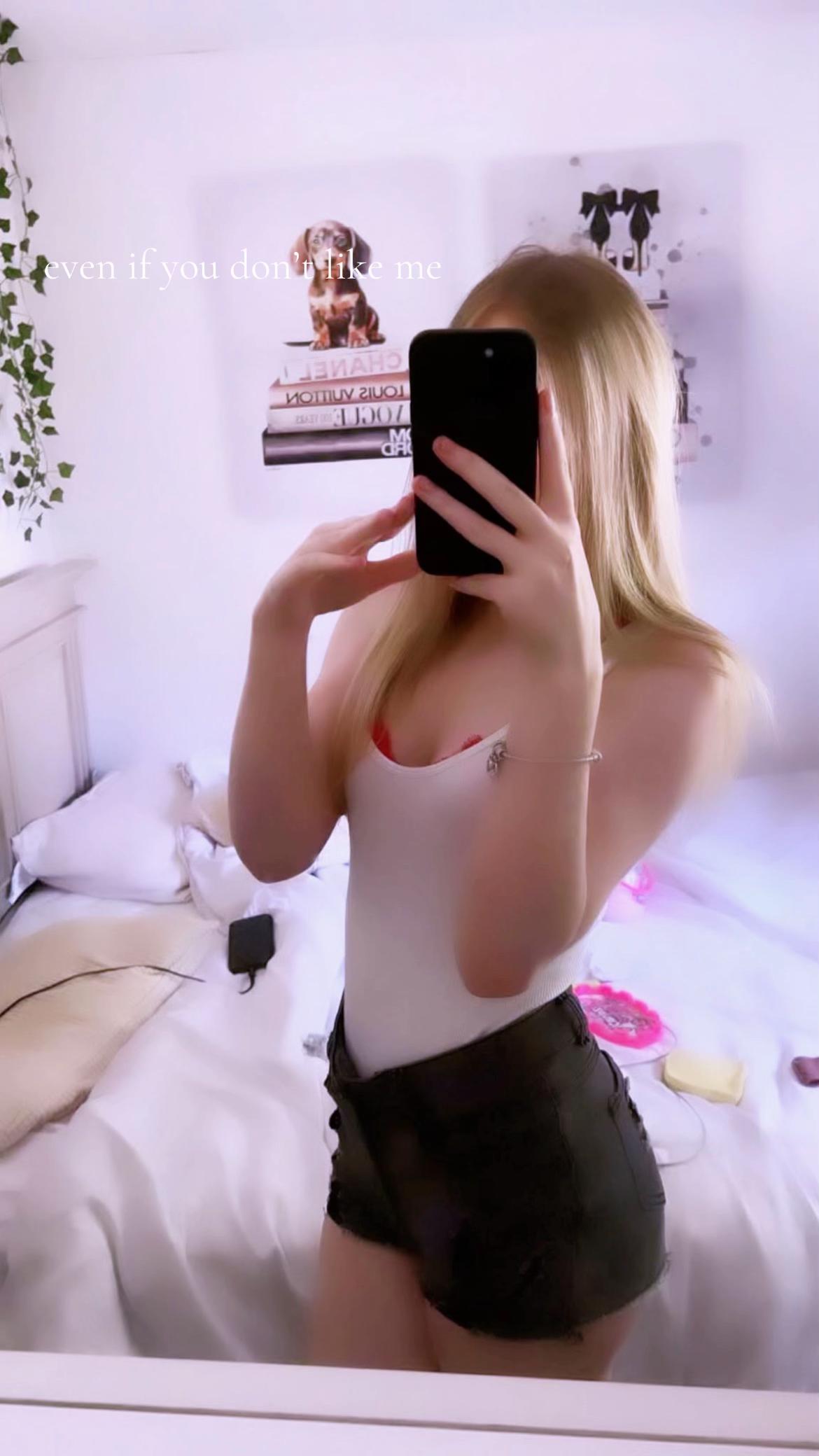 @𝐬𝐚𝐥𝐥𝐲𝐱𝐱