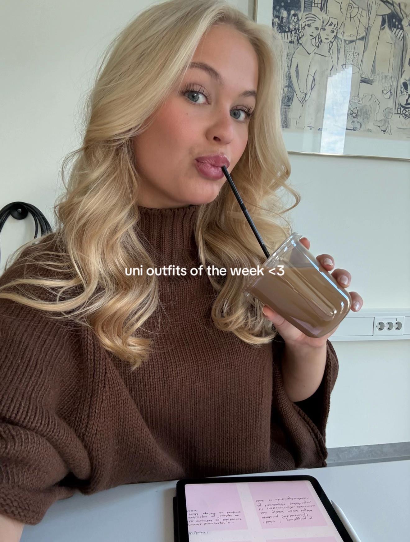 @Karoline