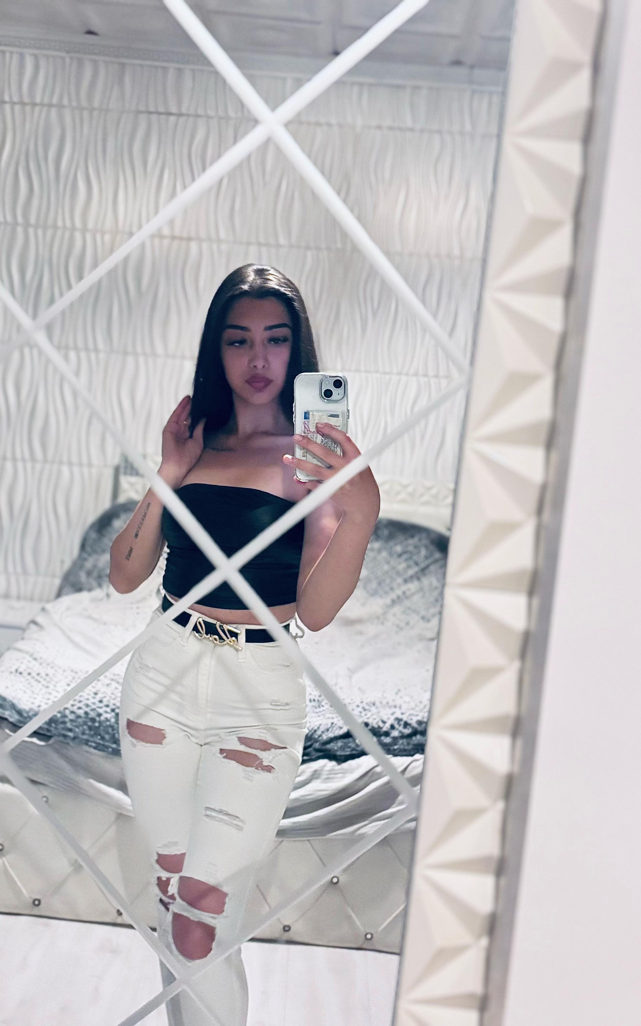 @𝕮𝖎𝖓𝖙𝖎💋