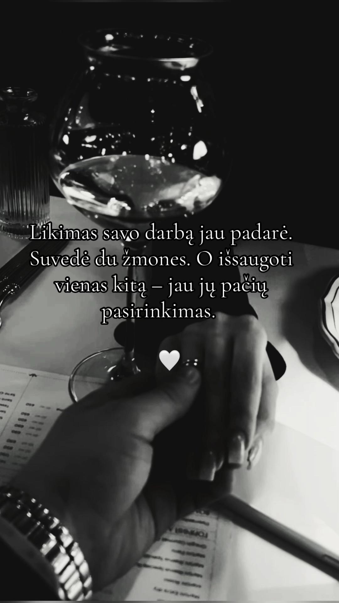 @Mᴀʀɪᴊᴜs 🖤