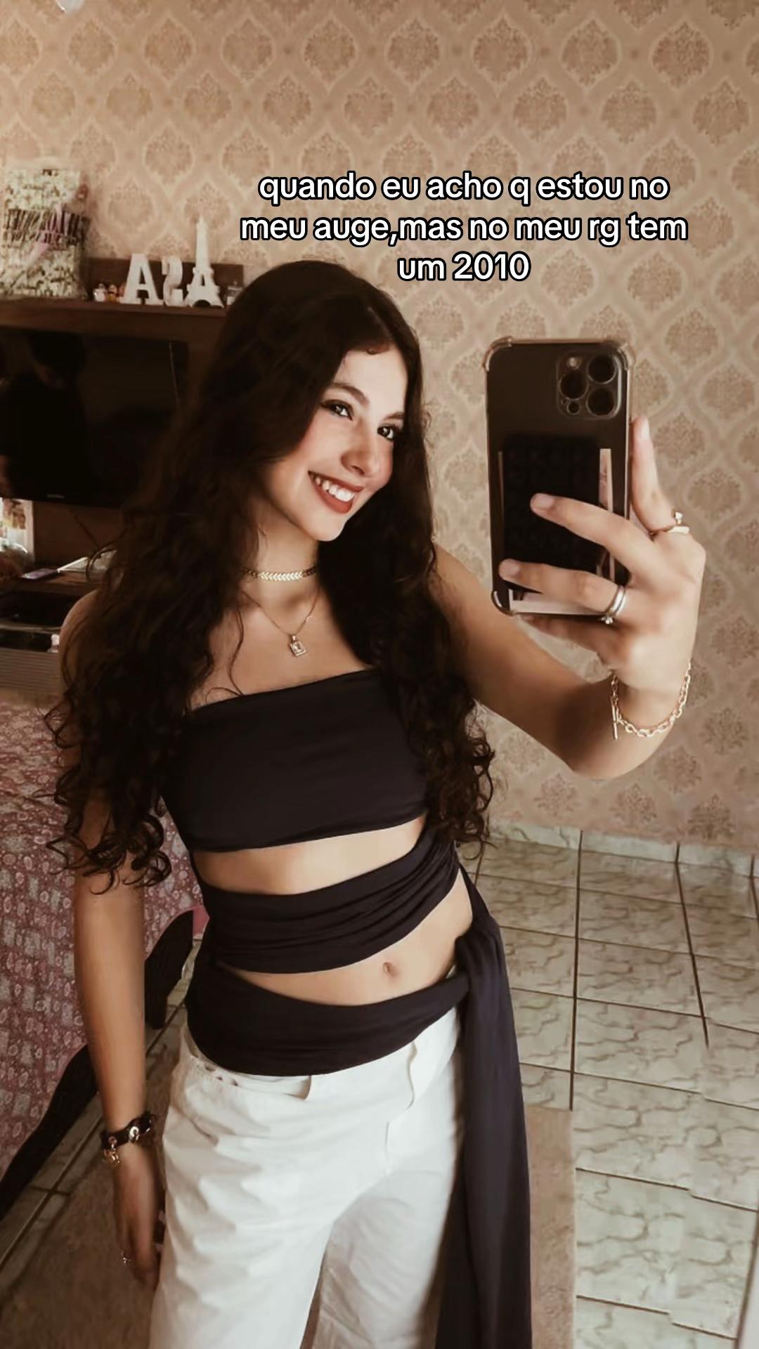 @Isabelly💕
