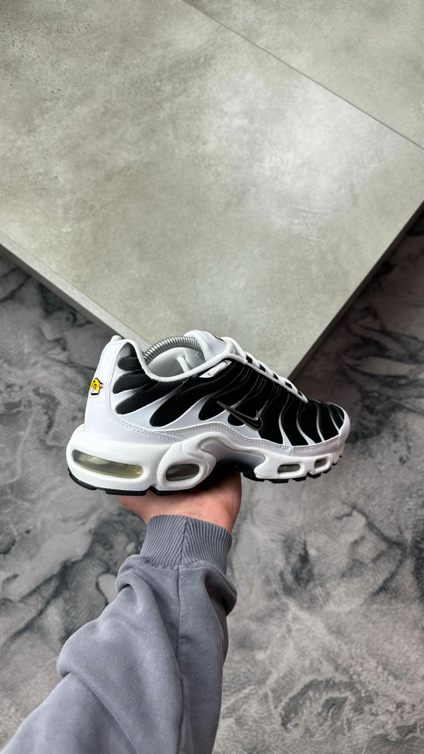 @GET LACED UK 🛍️