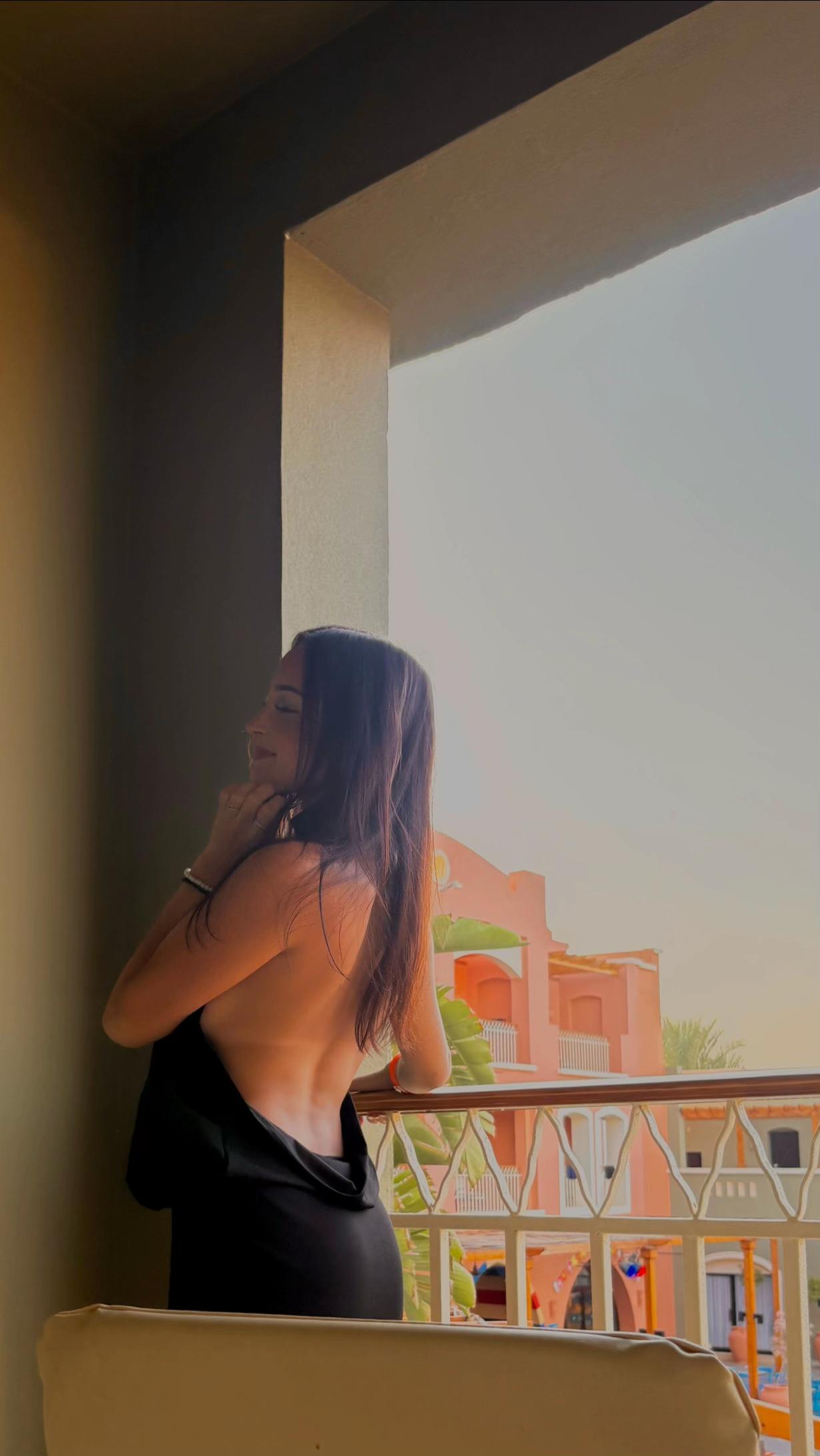 @𝓝