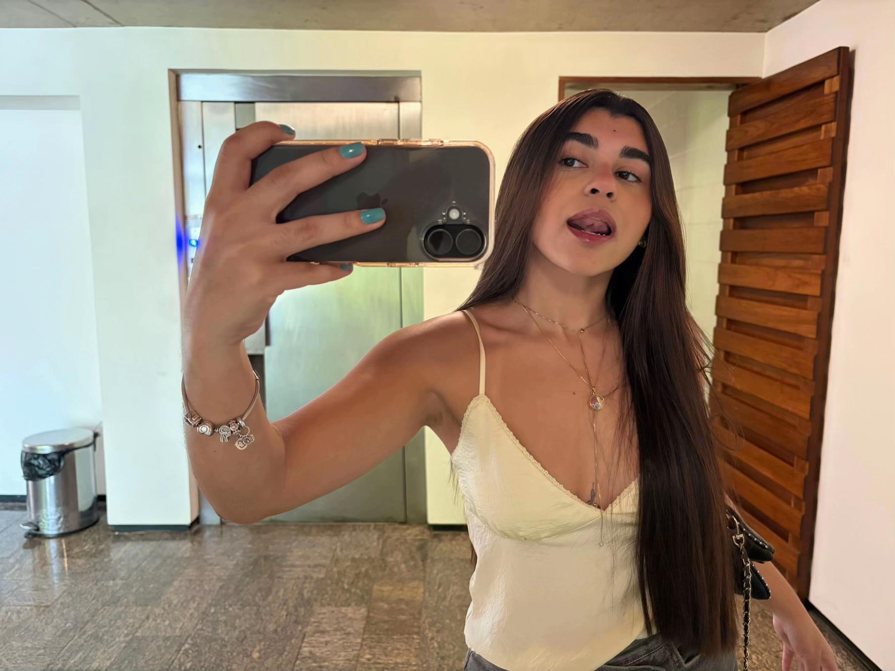 @lorena