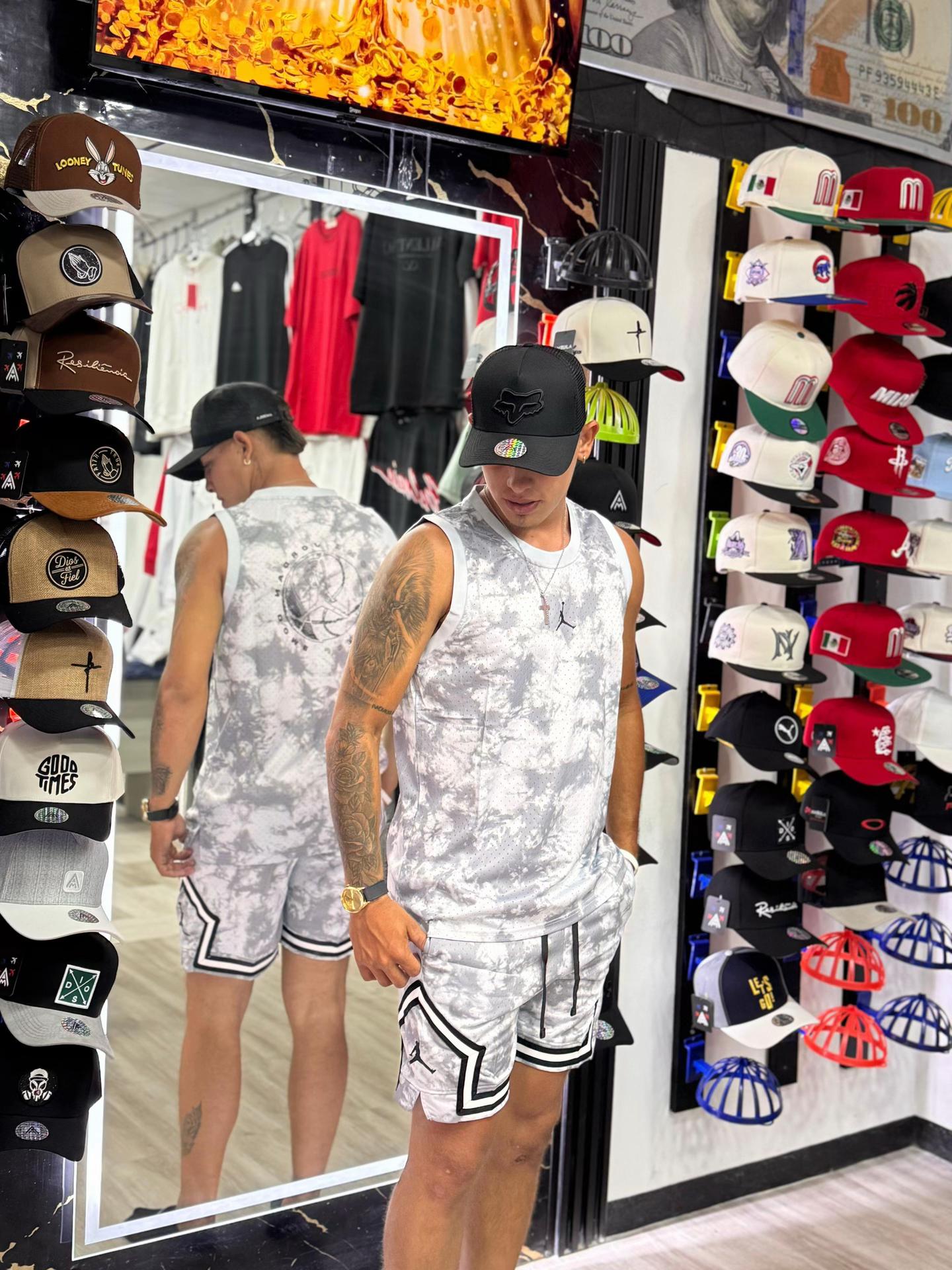 @Rusostore